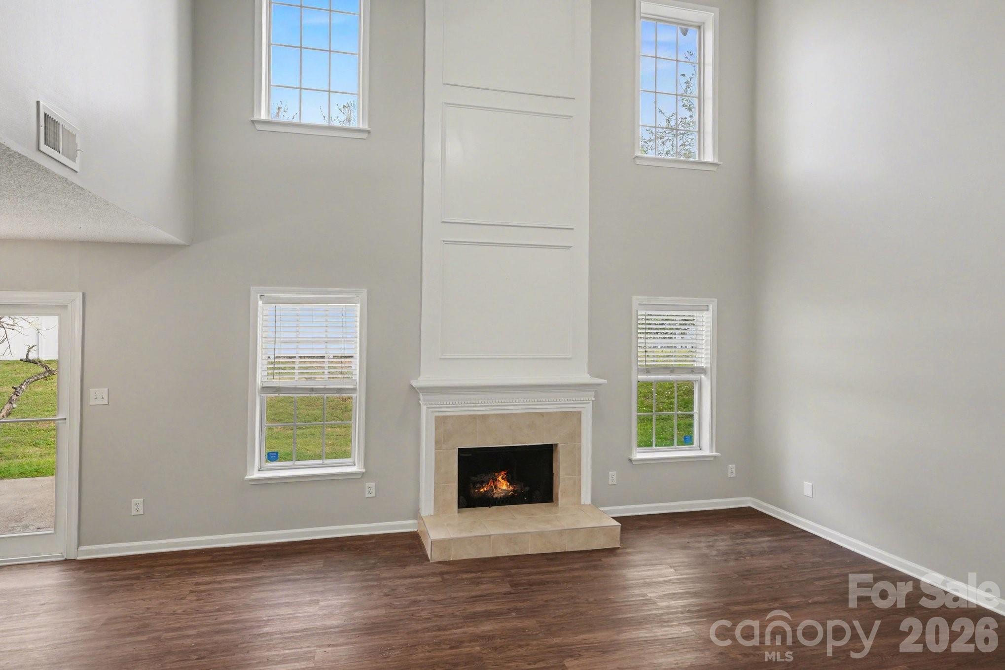 Laurel Ridge - Residential