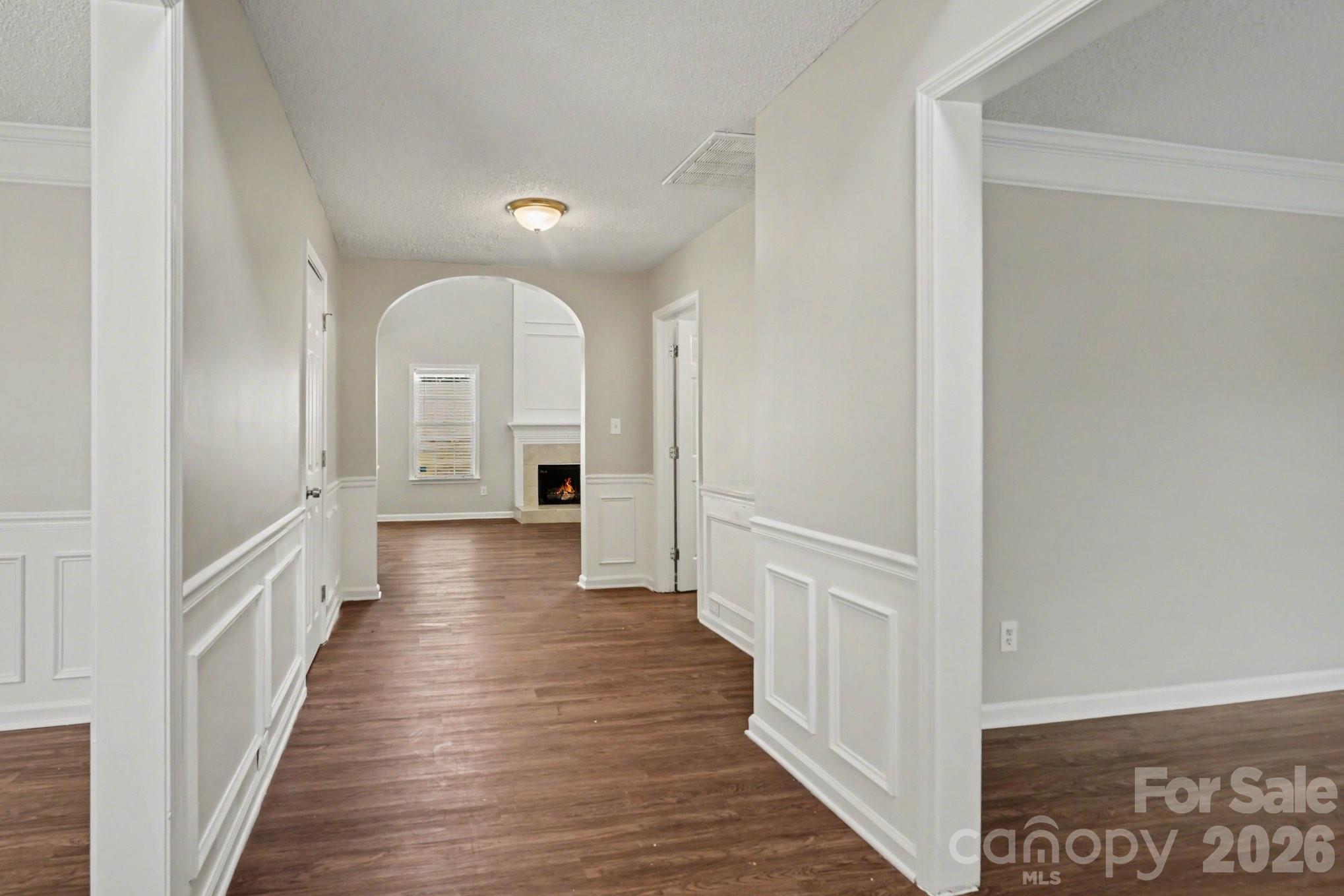 Laurel Ridge - Residential
