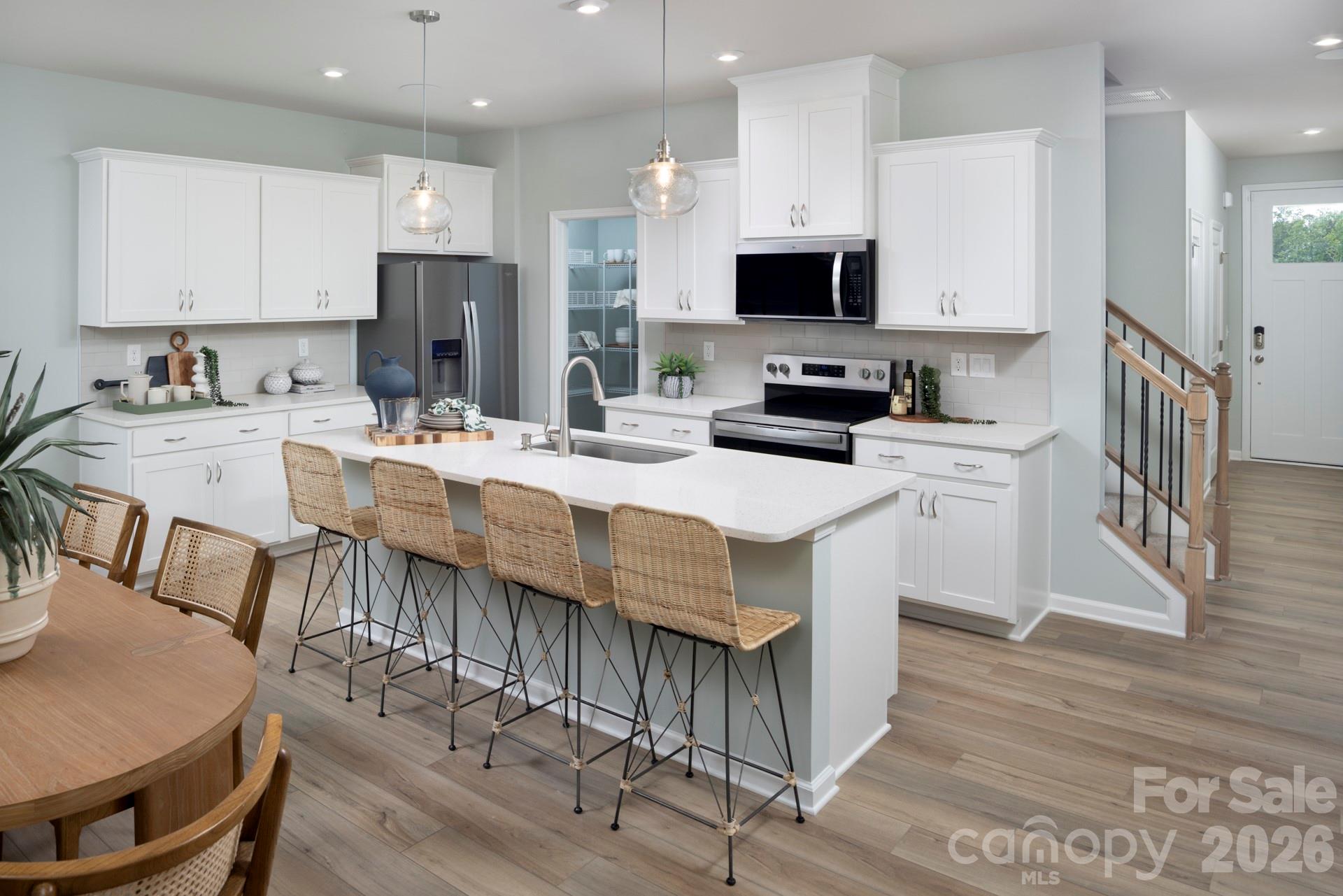 Stonesummit - Residential