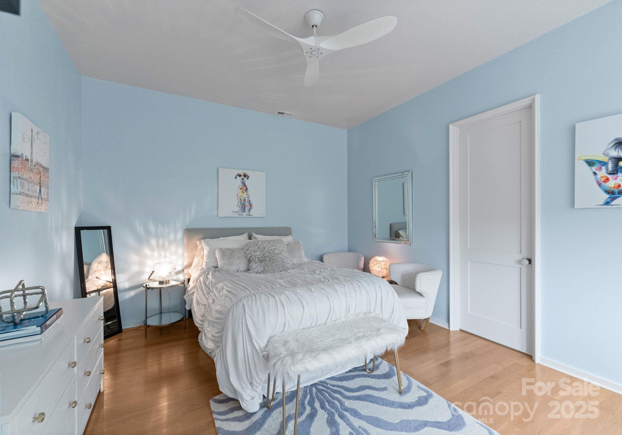 Kenwood Sharon Lane - Residential