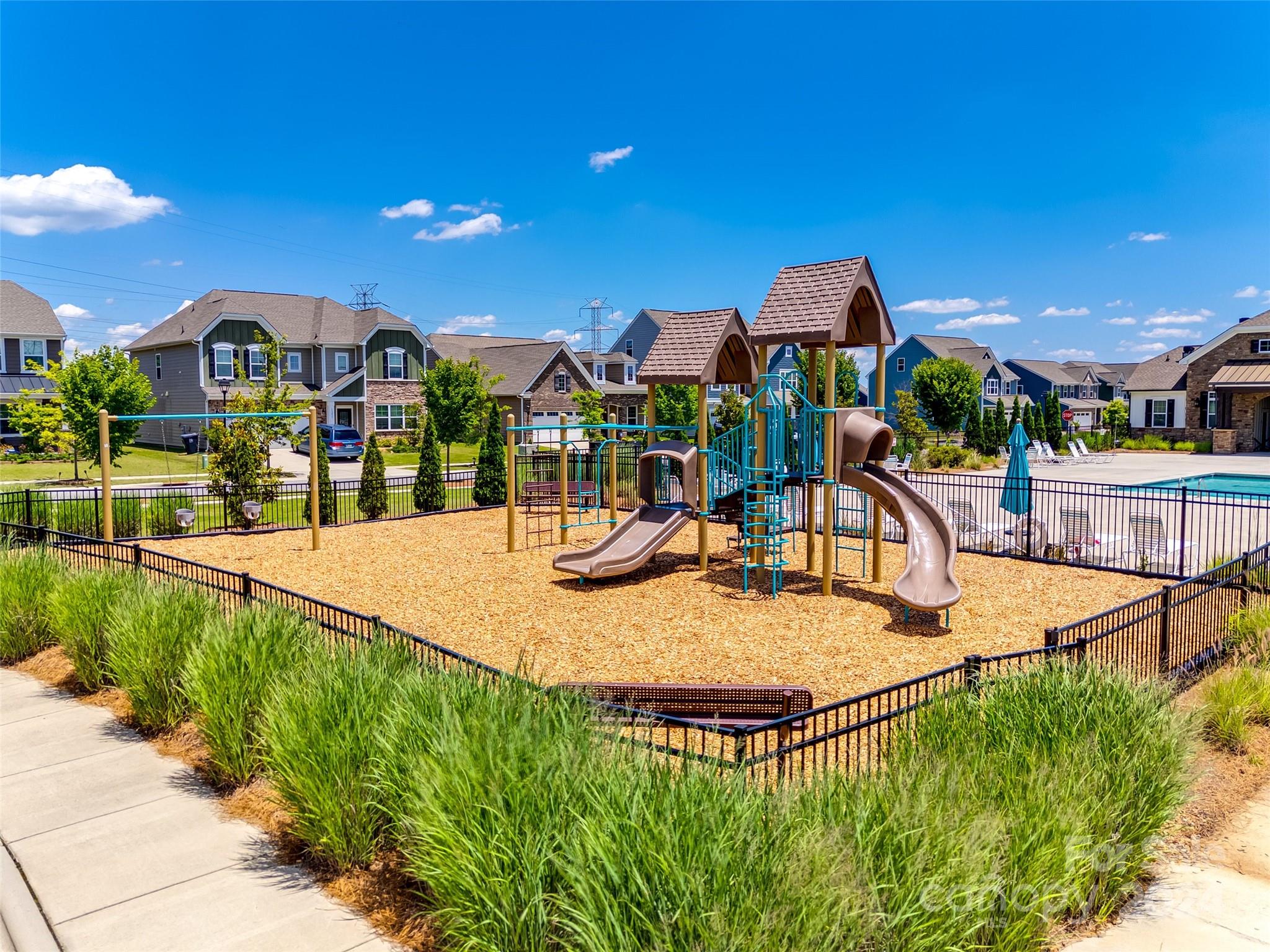 Bryton Square - Residential