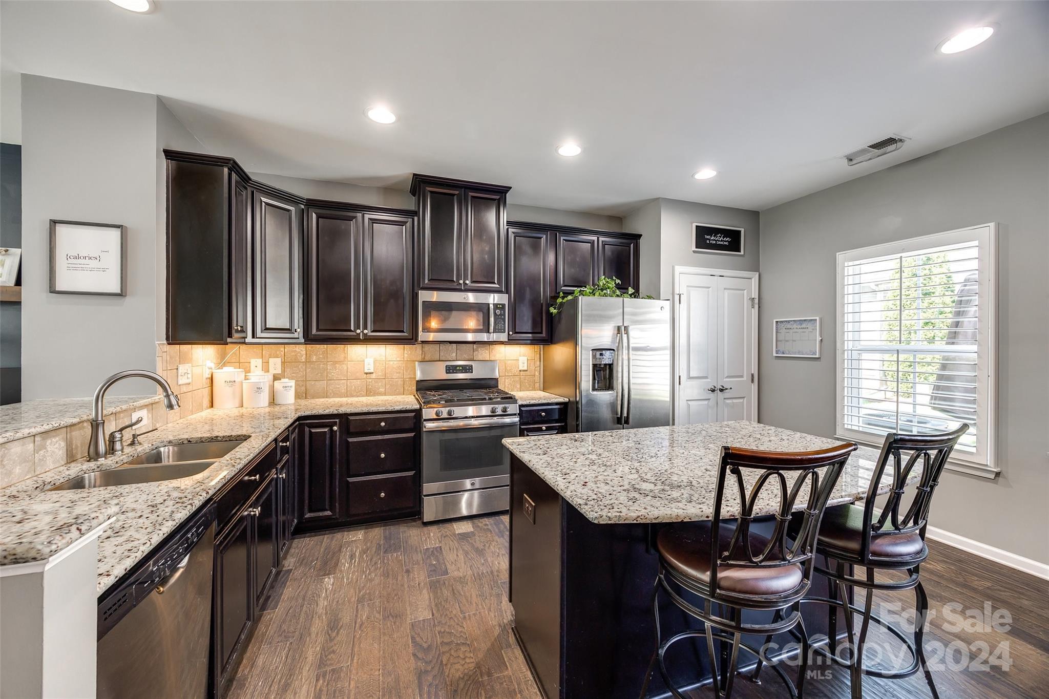 Bryton Square - Residential