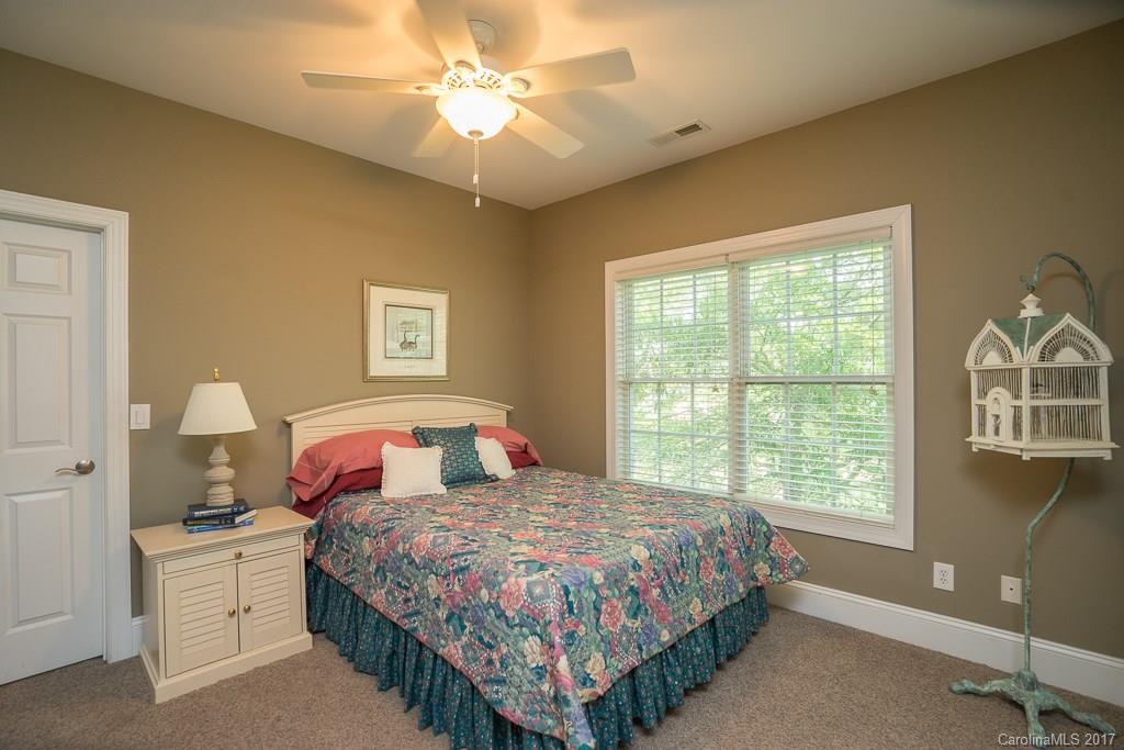Beacon Knoll - Residential