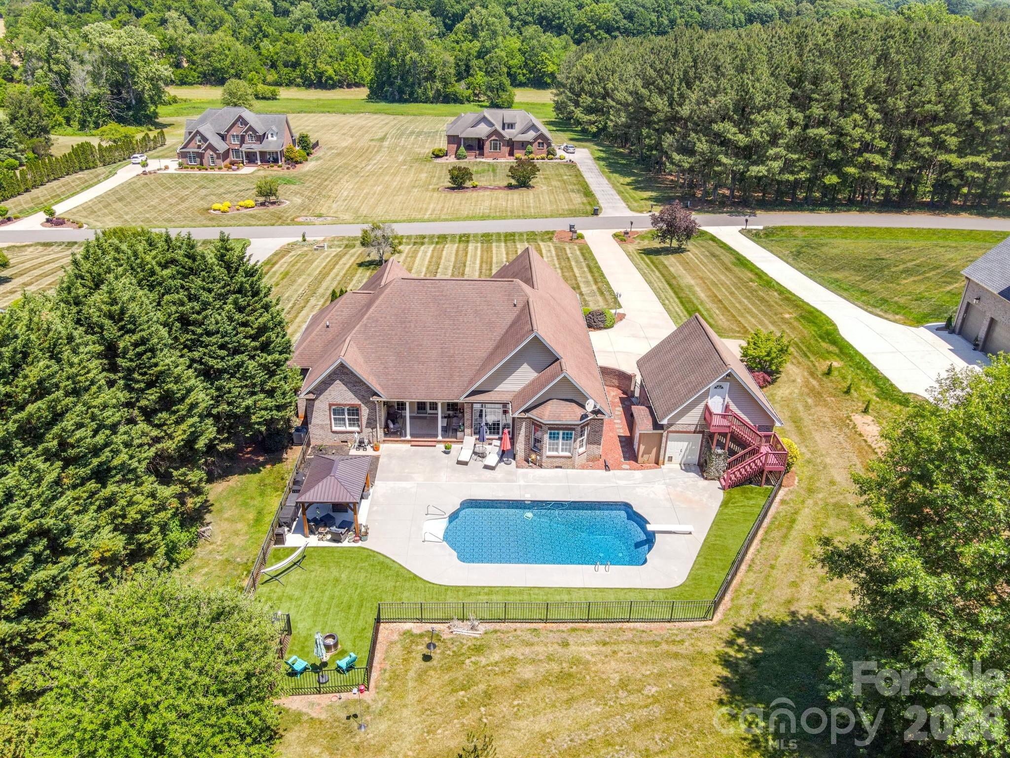 Dobbs Valley - Residential