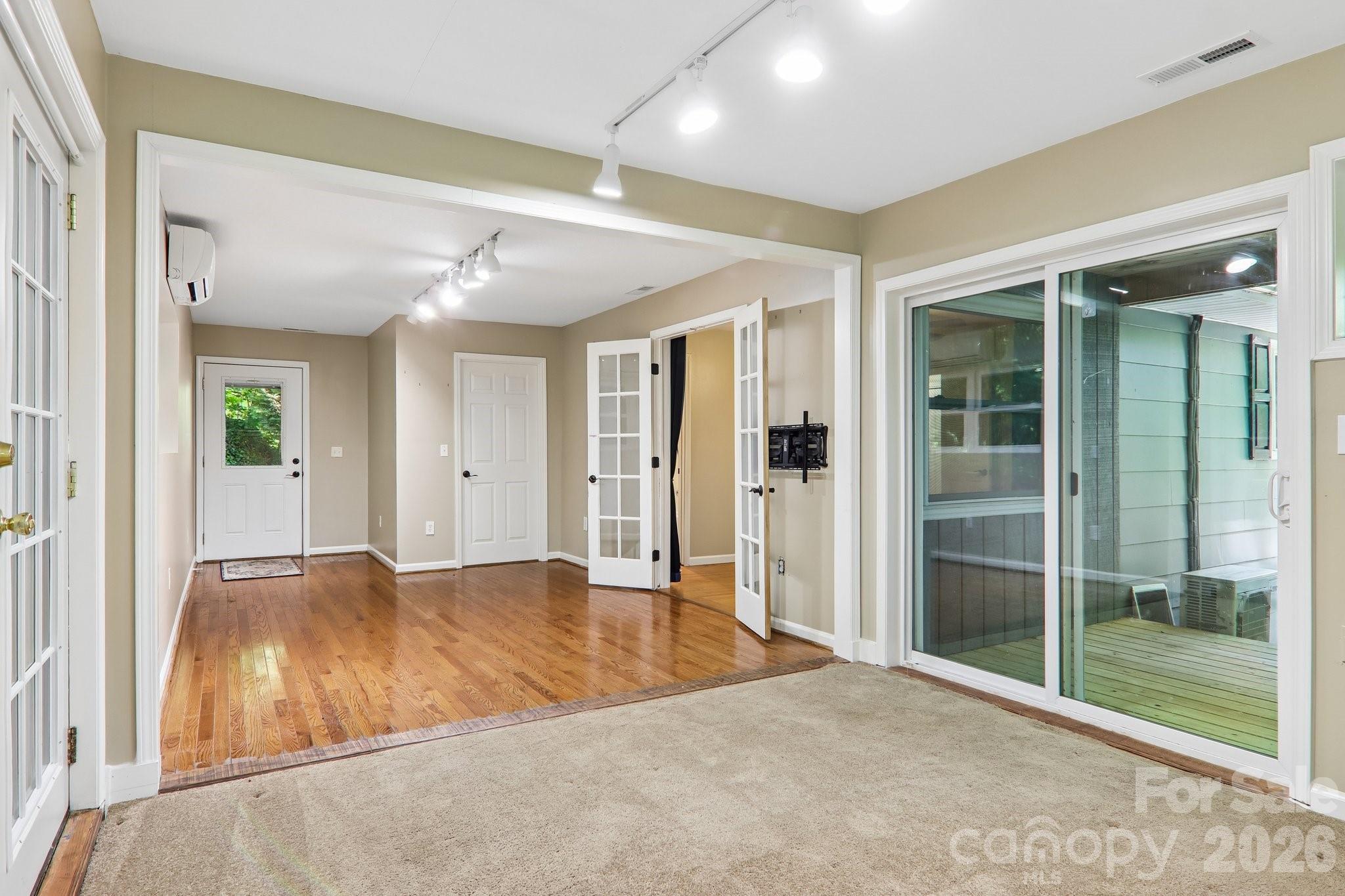 Wild Acres - Residential