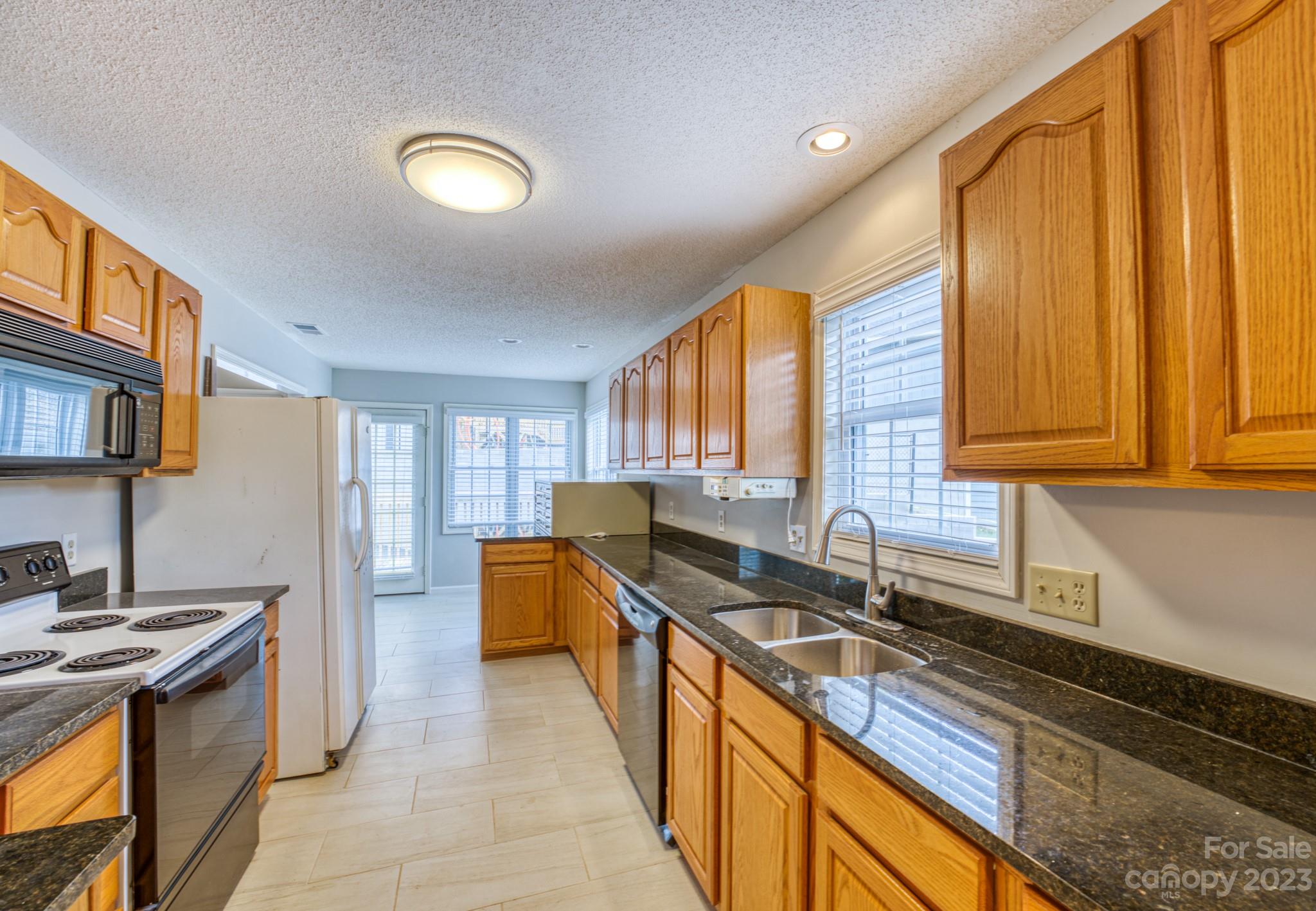 Sycamore Cove - Residential