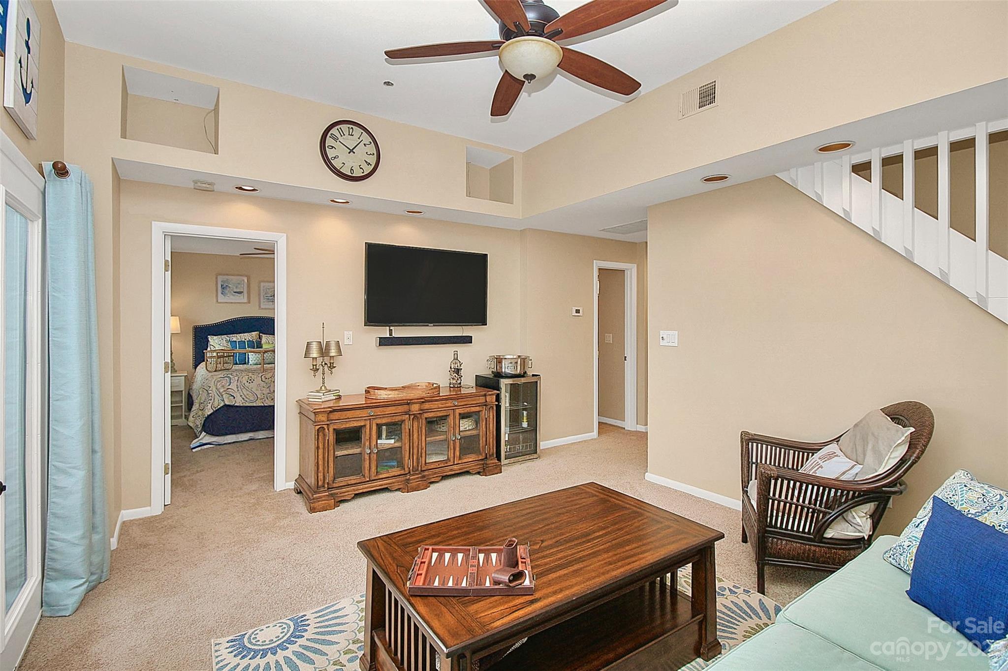 Emerald Point - Residential