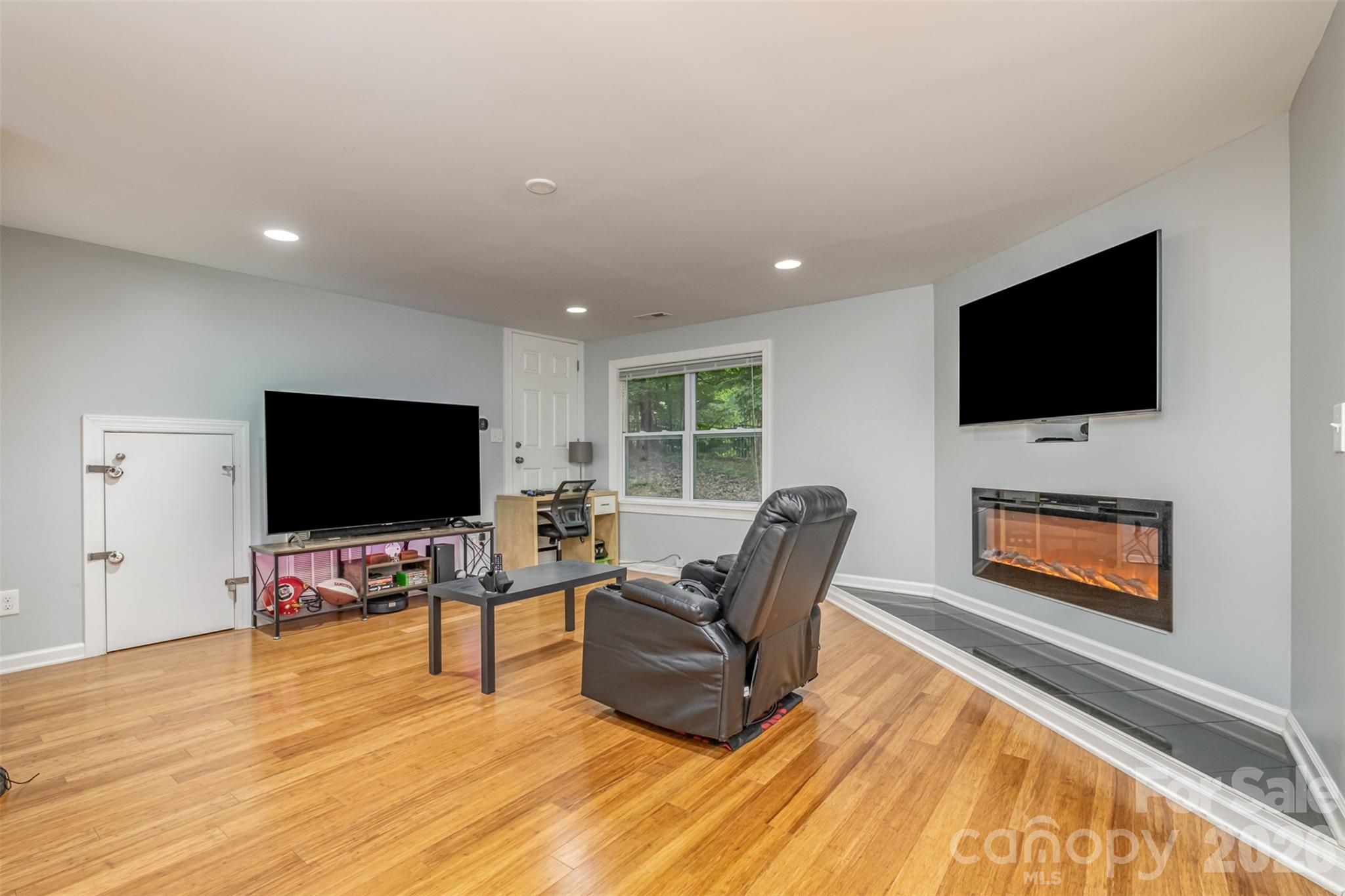 Providence Woods - Residential
