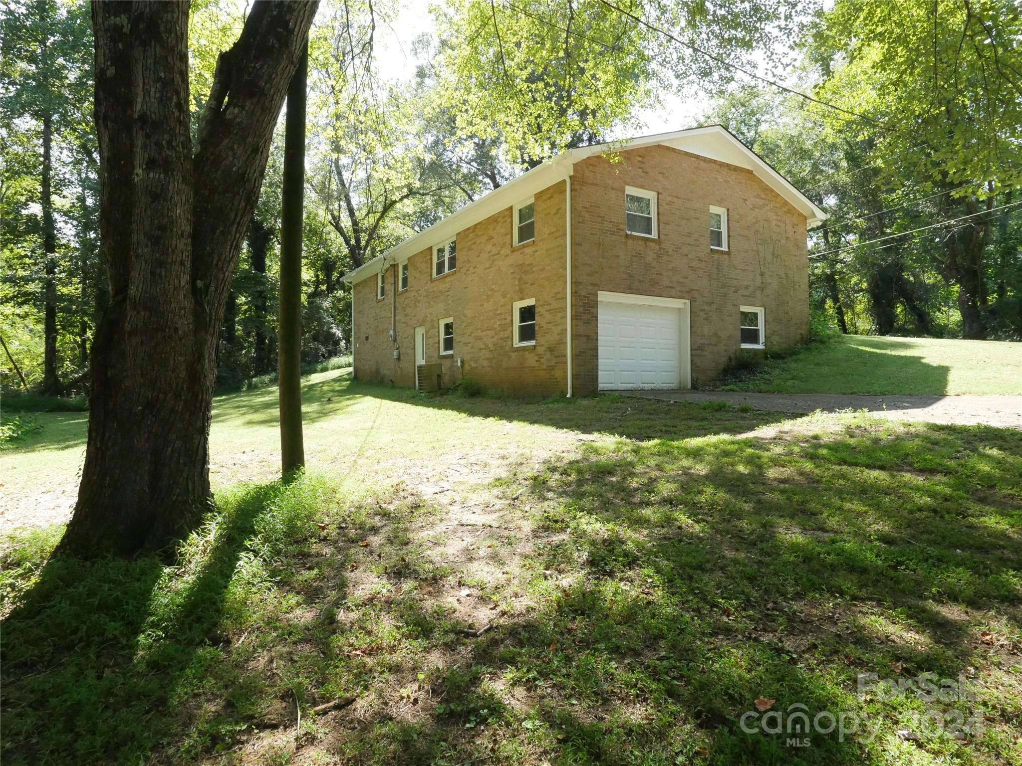 E P Huffman - Residential