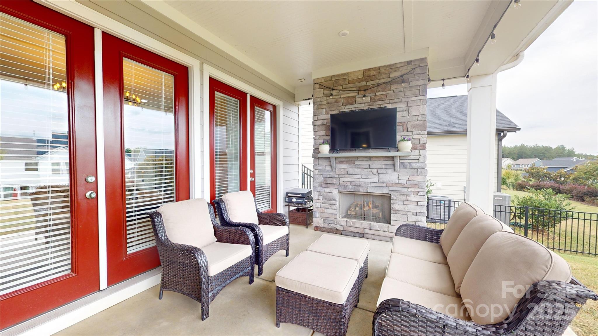 Paddlers Cove - Residential