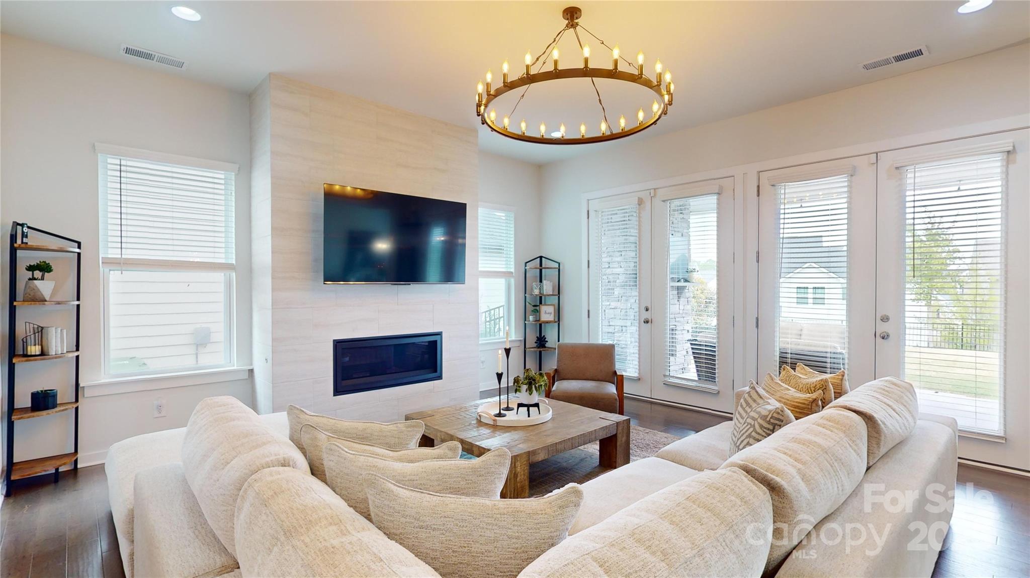 Paddlers Cove - Residential