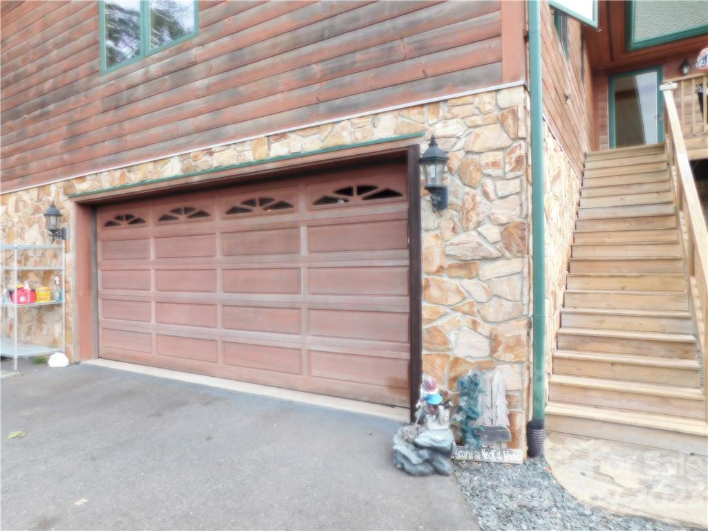 Apple Tree Ridge - Residential