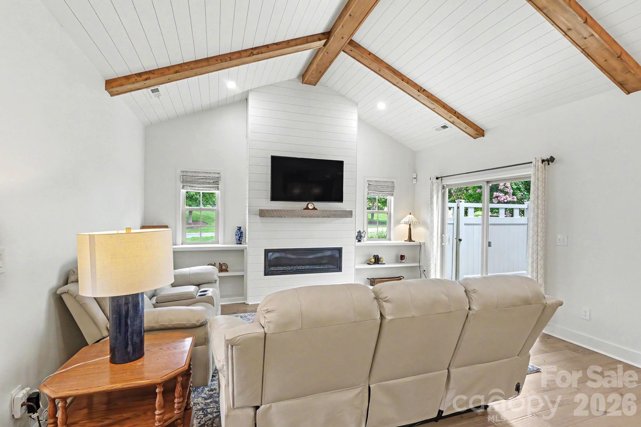 Polo Club at Mountain Island Lake - Residential
