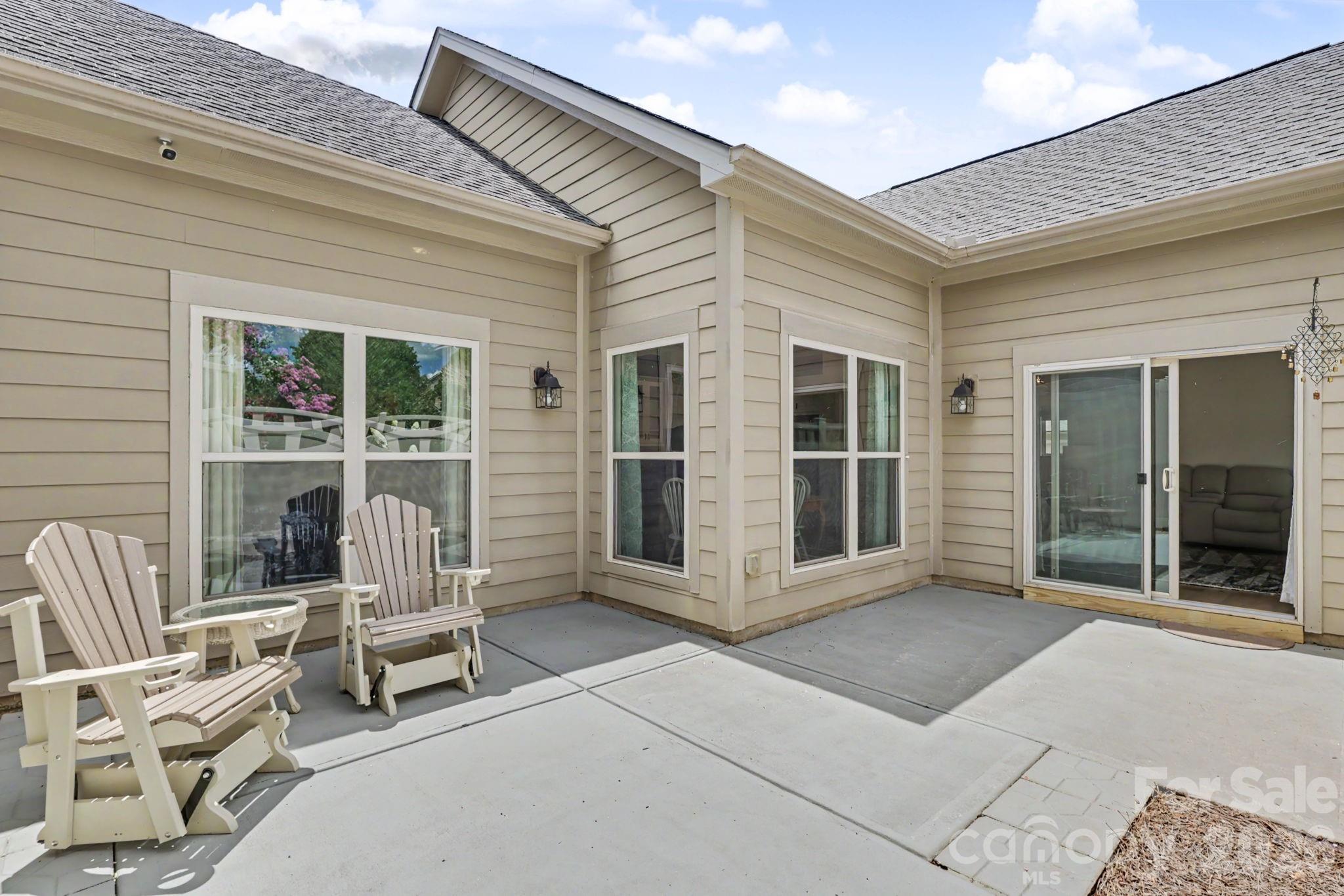 Polo Club at Mountain Island Lake - Residential