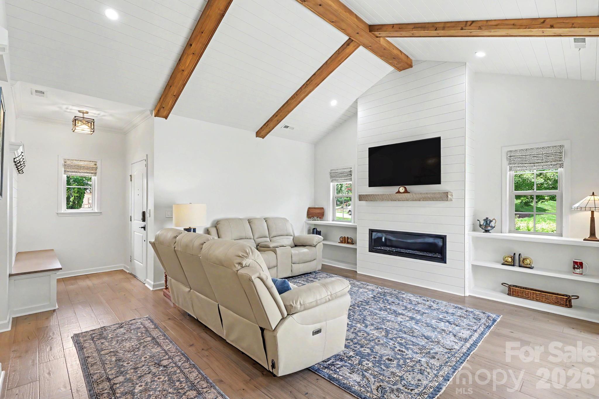 Polo Club at Mountain Island Lake - Residential