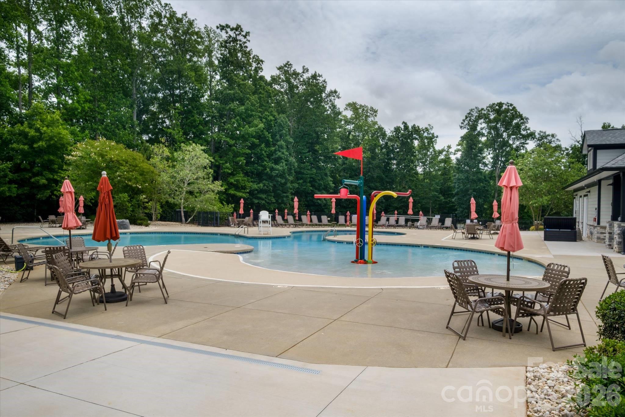 The Vineyards on Lake Wylie - Residential