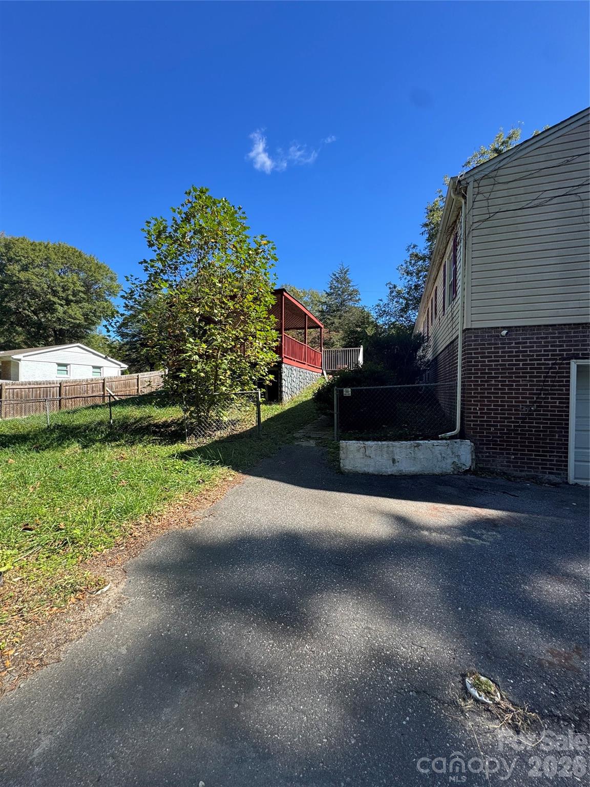 Kenwood Place - Residential