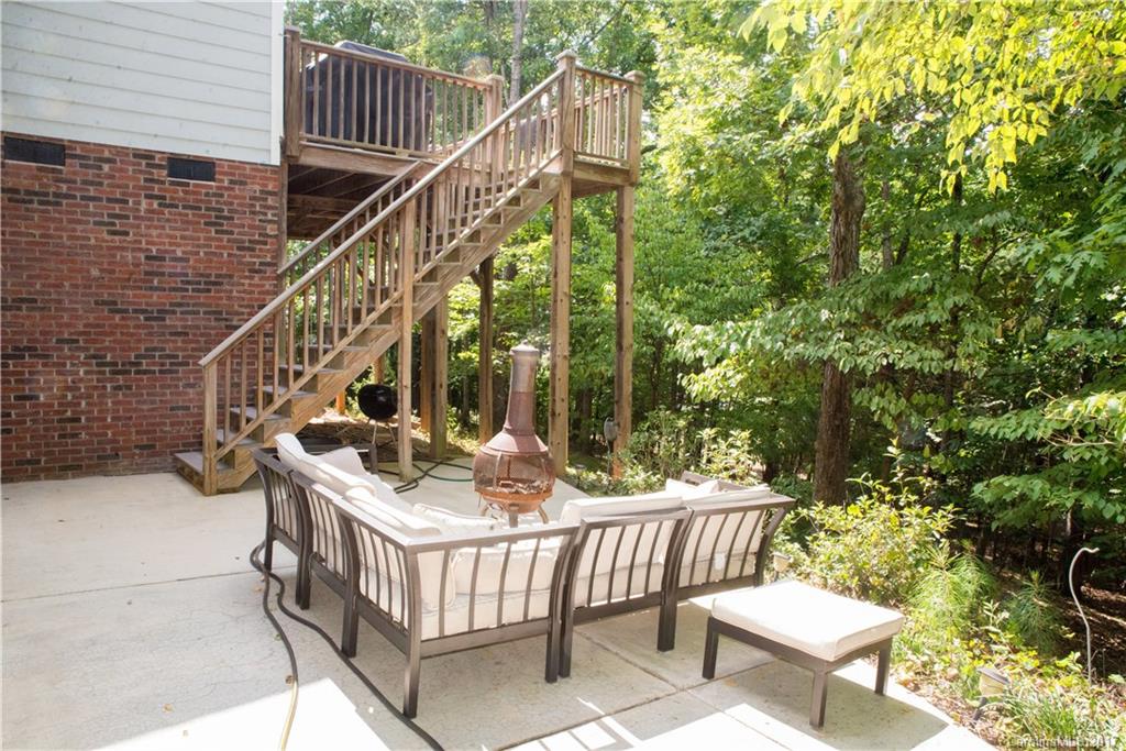 Lake Shore - Residential