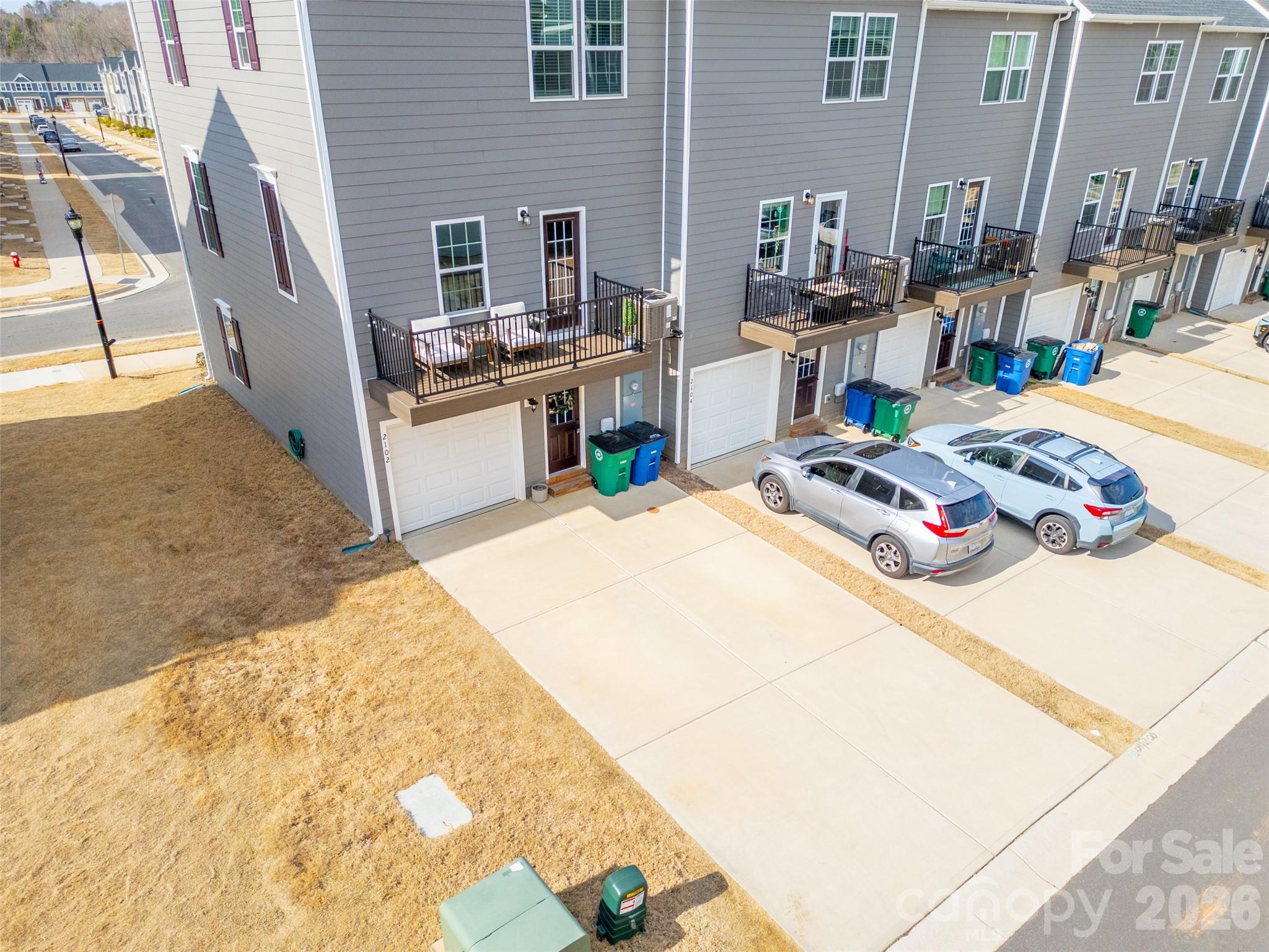 Stone Creek Townhomes - Residential