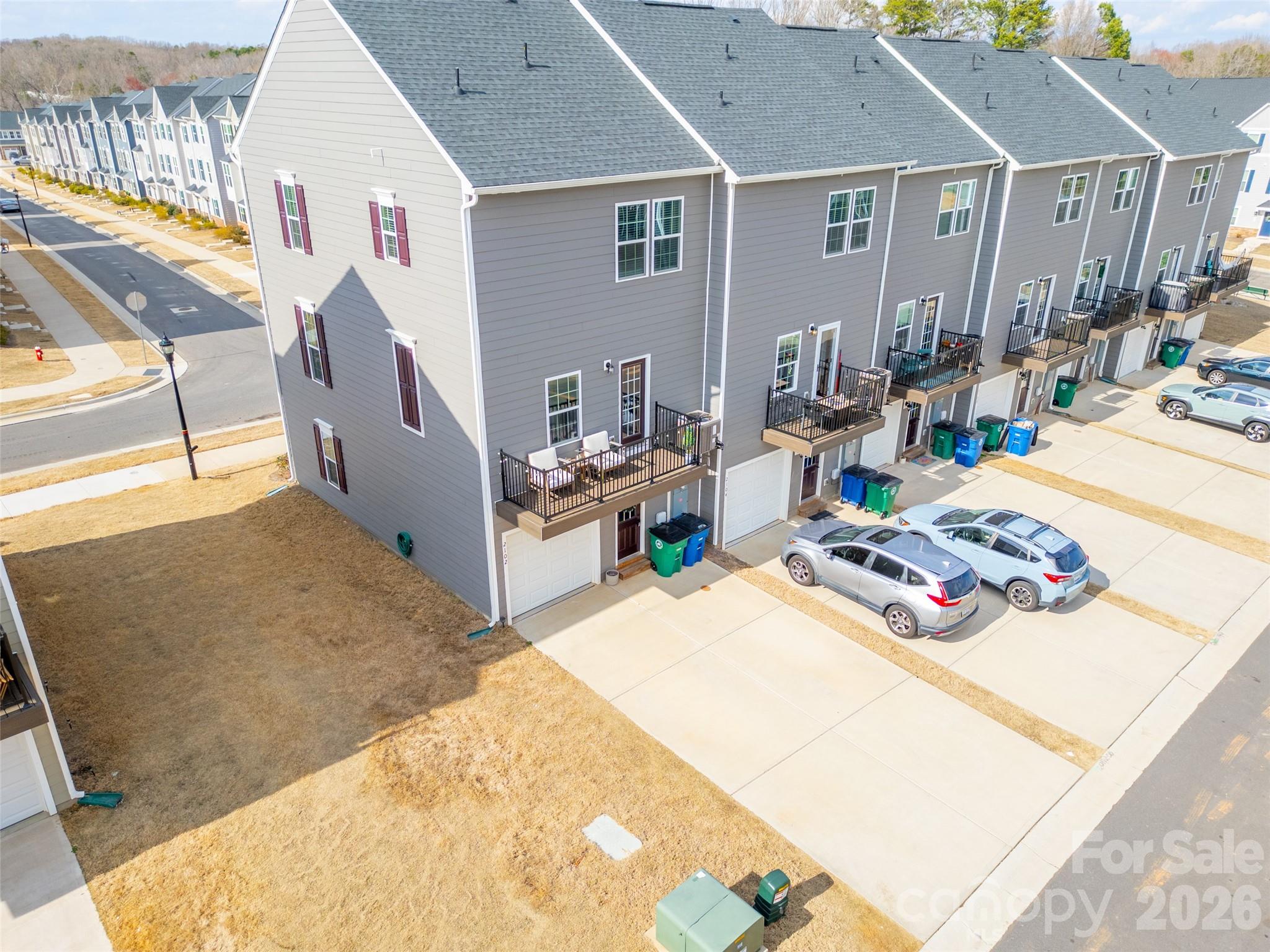Stone Creek Townhomes - Residential