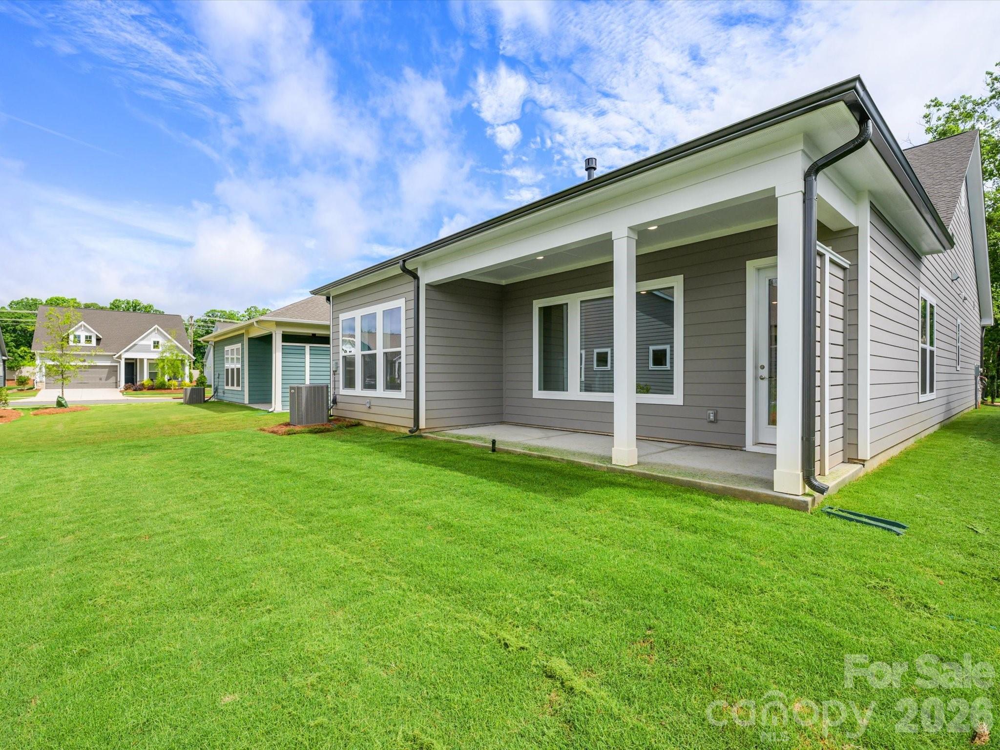 Encore At Streamside - Residential