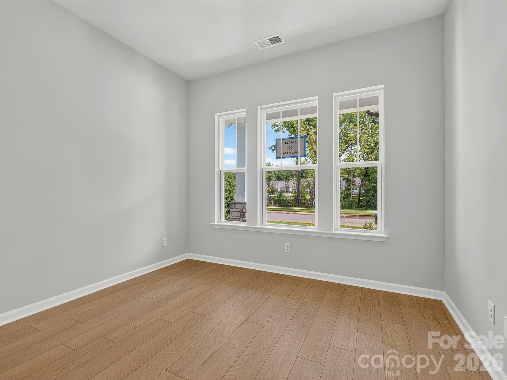 Encore At Streamside - Residential