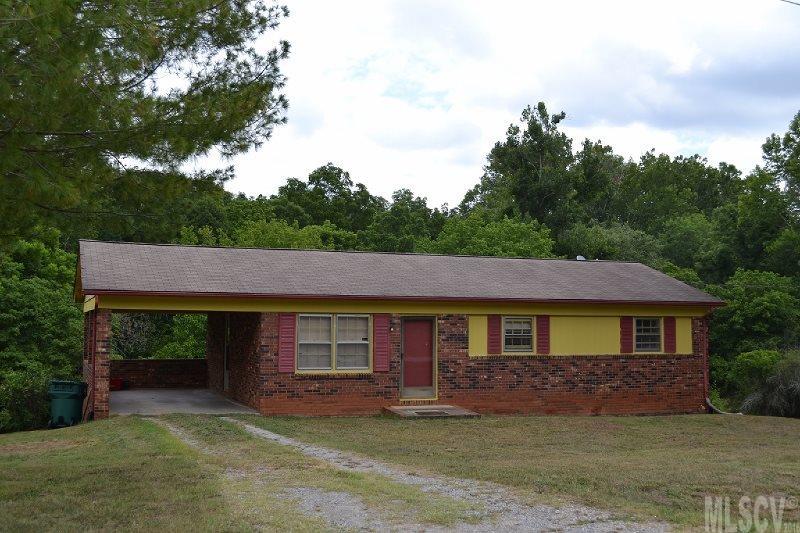Three bedroom, 1 bath ranch with unfinished basement in Shannonbrook neighborhood.  Home has good bones and lots of potential but needs cosmetic updates. This short sale property is being sold “AS IS.” Roof is only 10 years old, HVAC six years old, hot water heater replaced in 2010.  Investors and fixer-uppers take note!