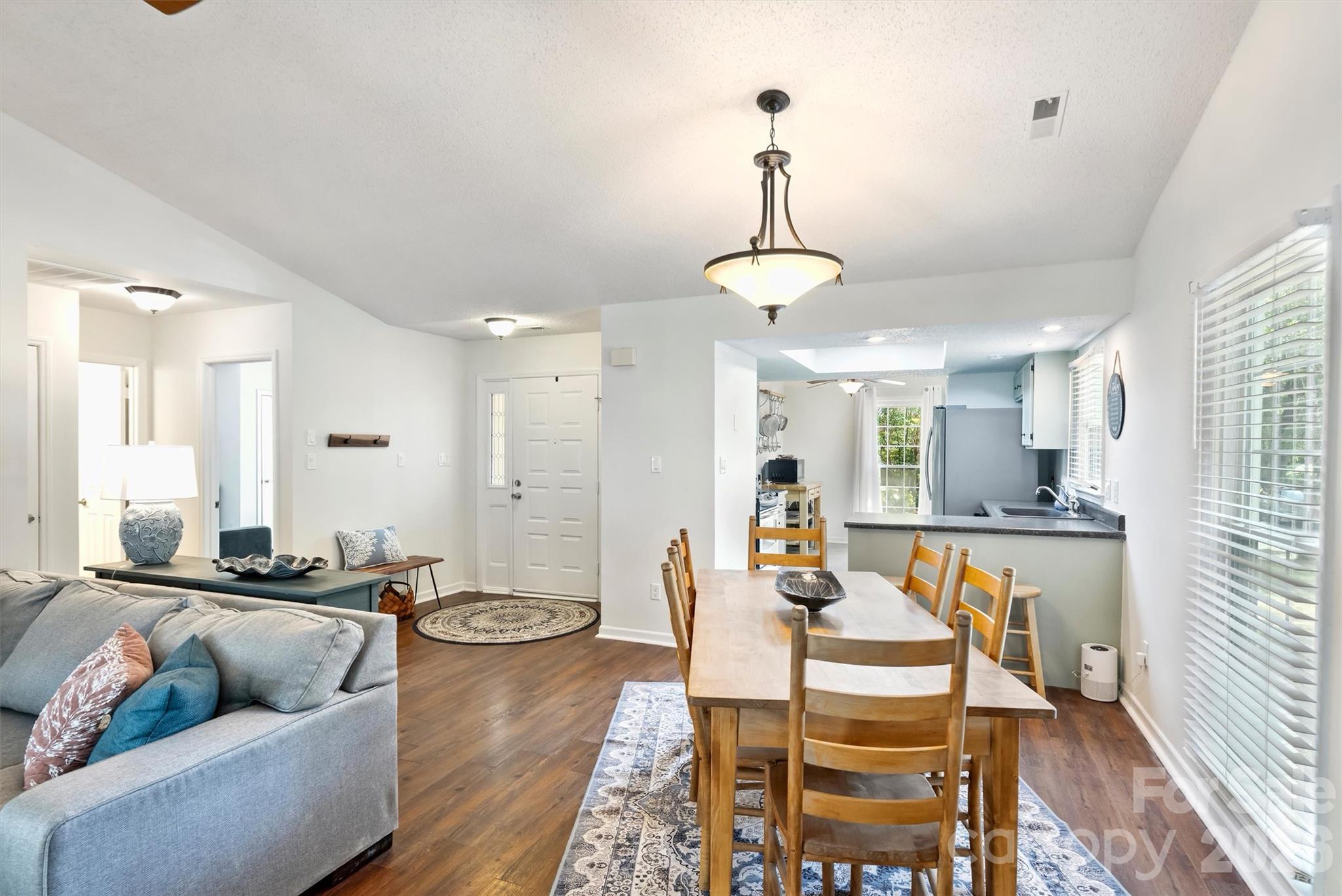 Renaissance On Carmel - Residential