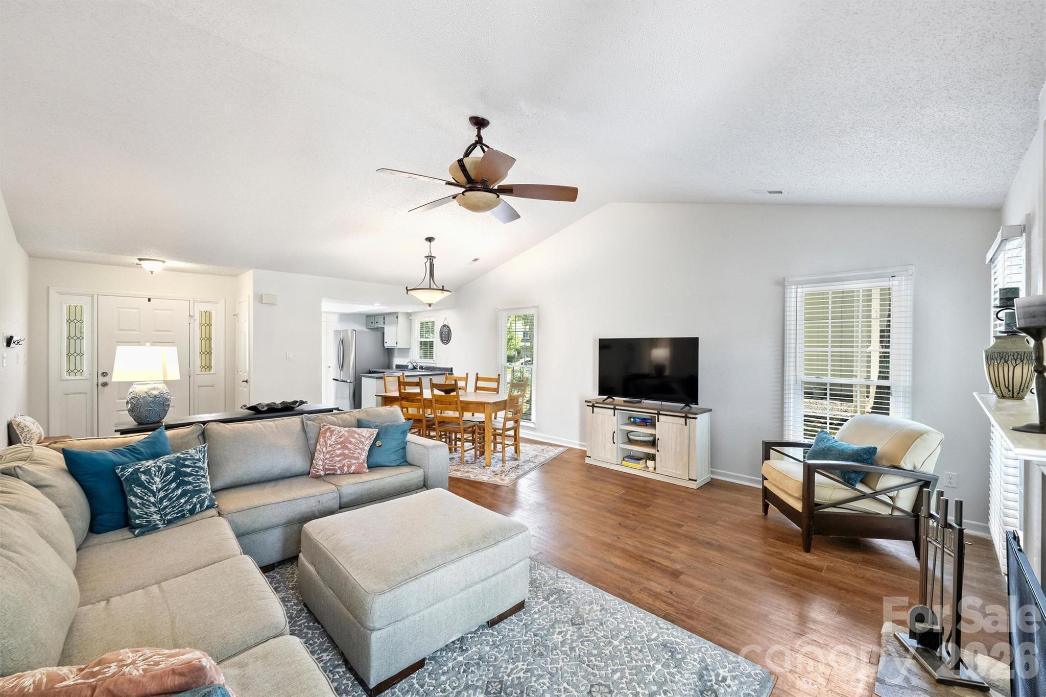 Renaissance On Carmel - Residential