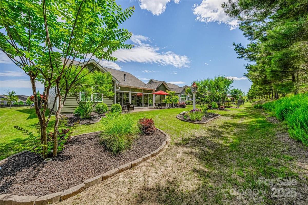 Tree Tops - Residential