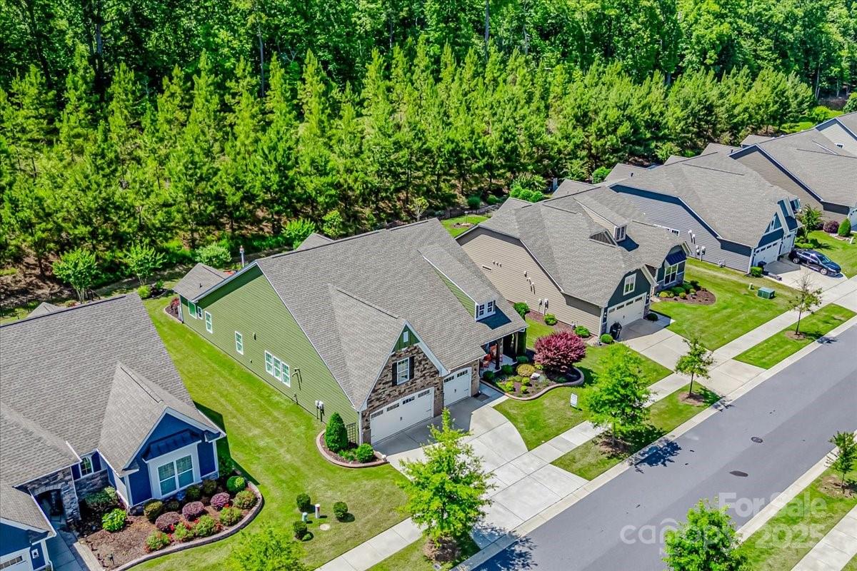 Tree Tops - Residential