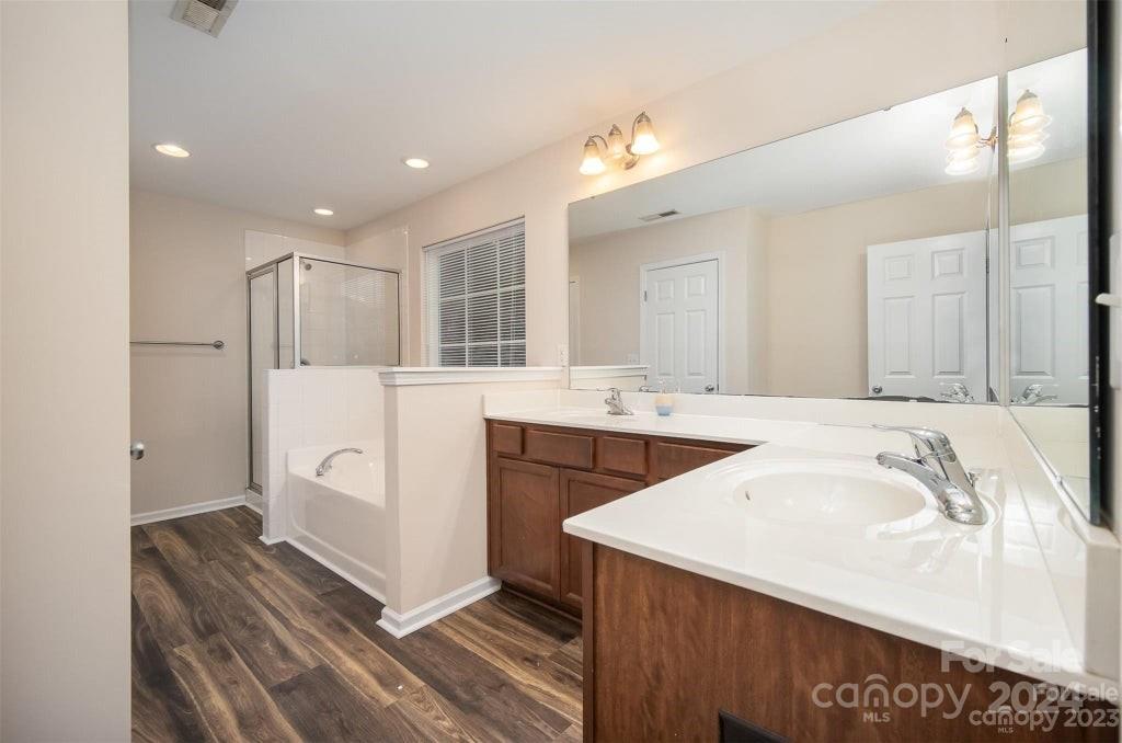 Irish Downs - Residential