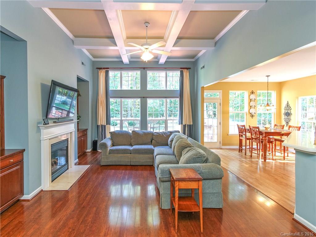 Lynnwood Farms - Residential