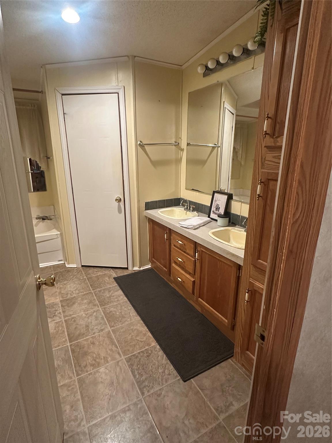 Sycamore Station - Residential