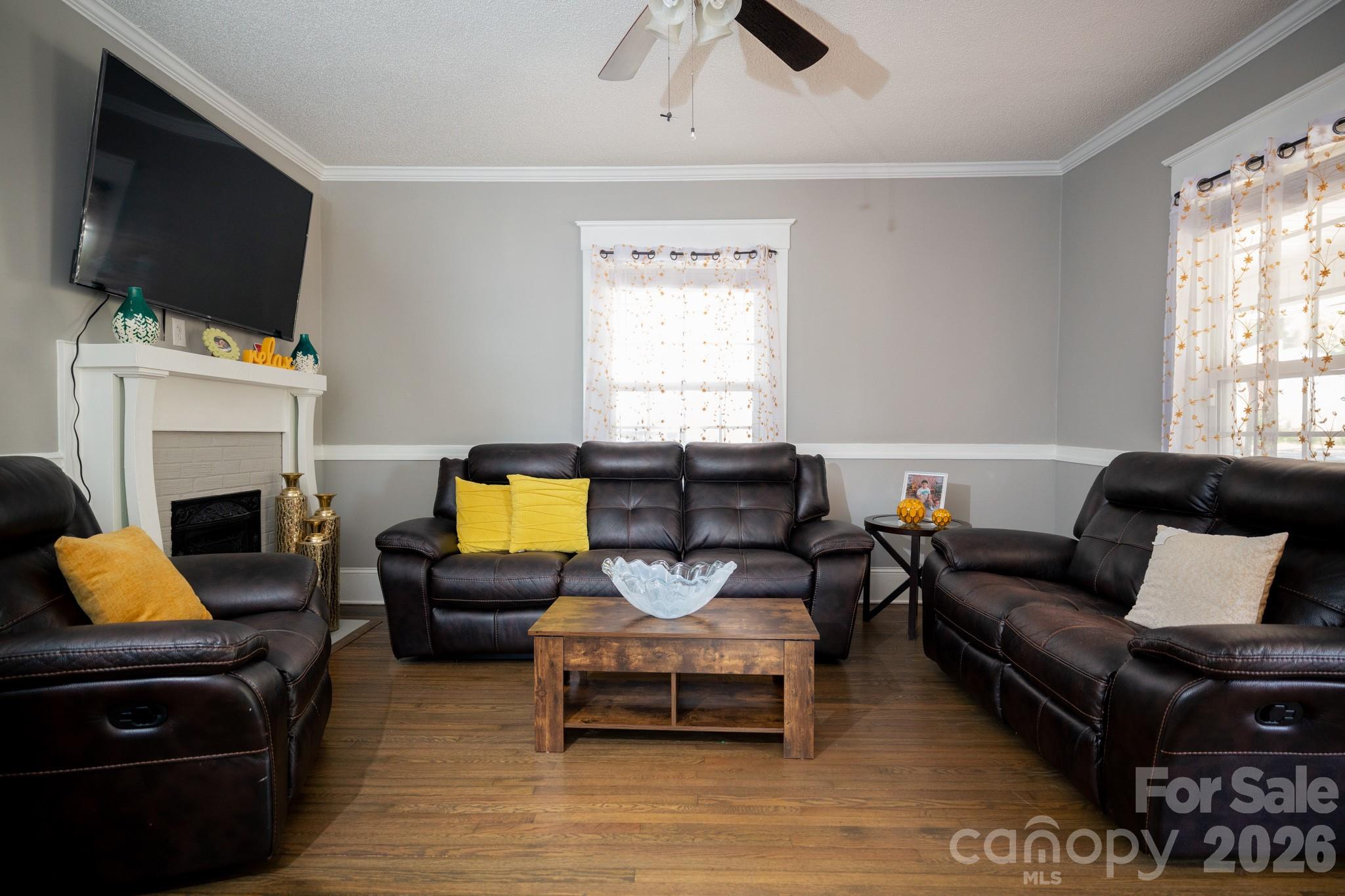 ARLINGTON - Residential