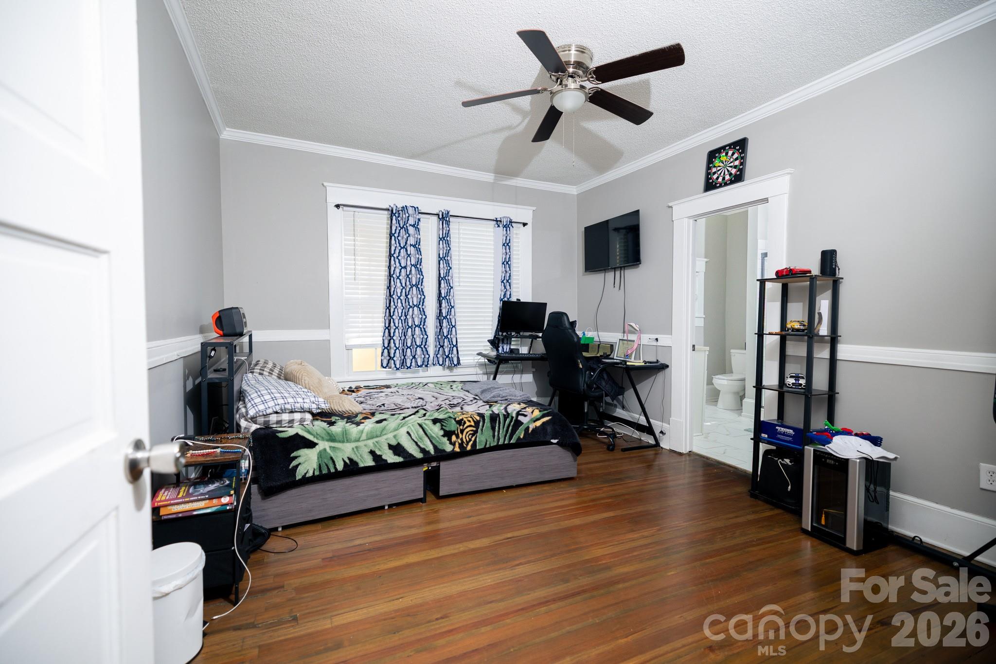 ARLINGTON - Residential