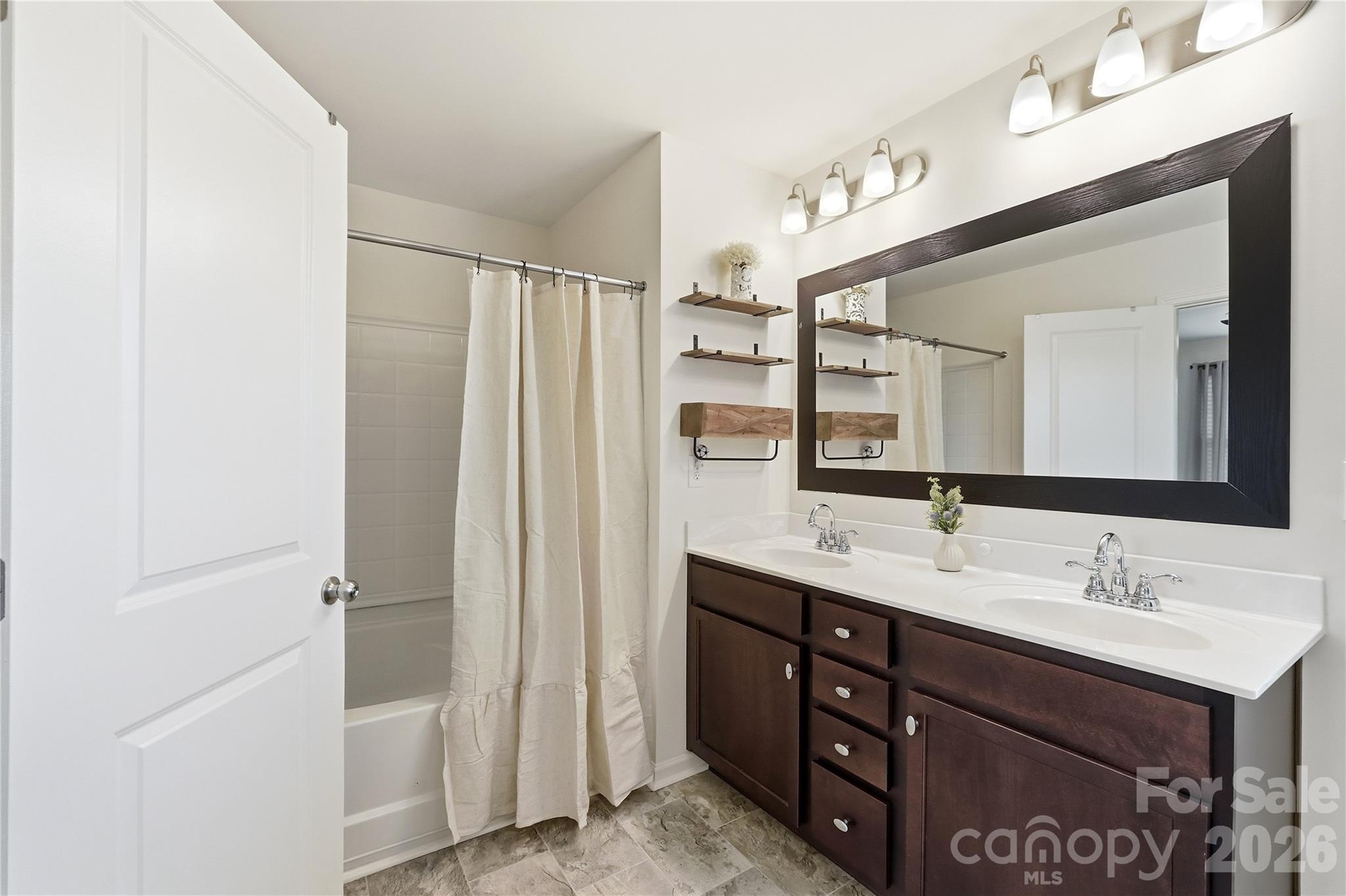 Clover Meadows - Residential