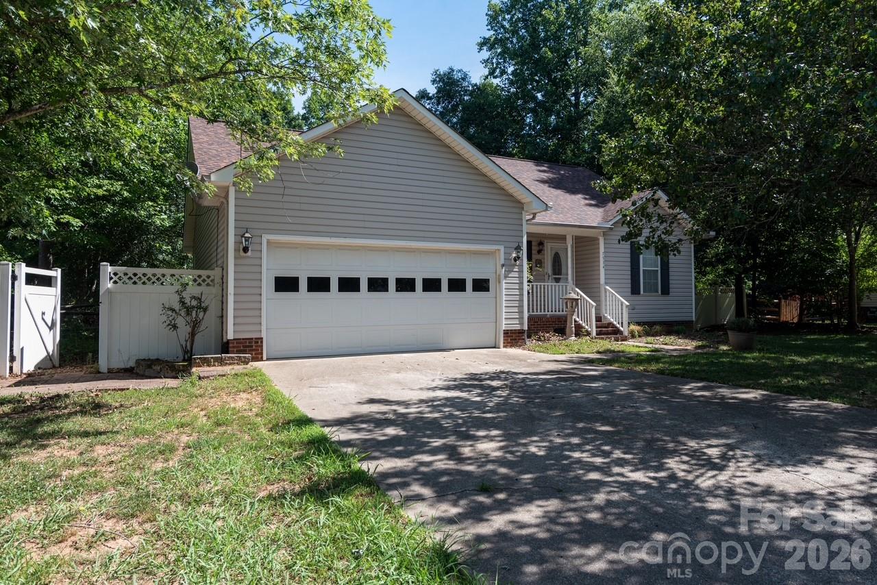 Anchors Landing - Residential