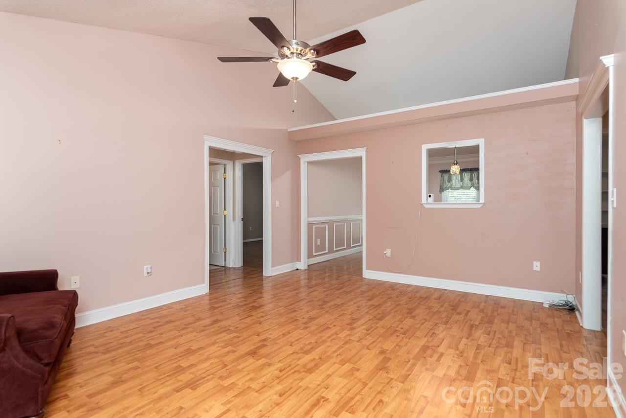 Anchors Landing - Residential
