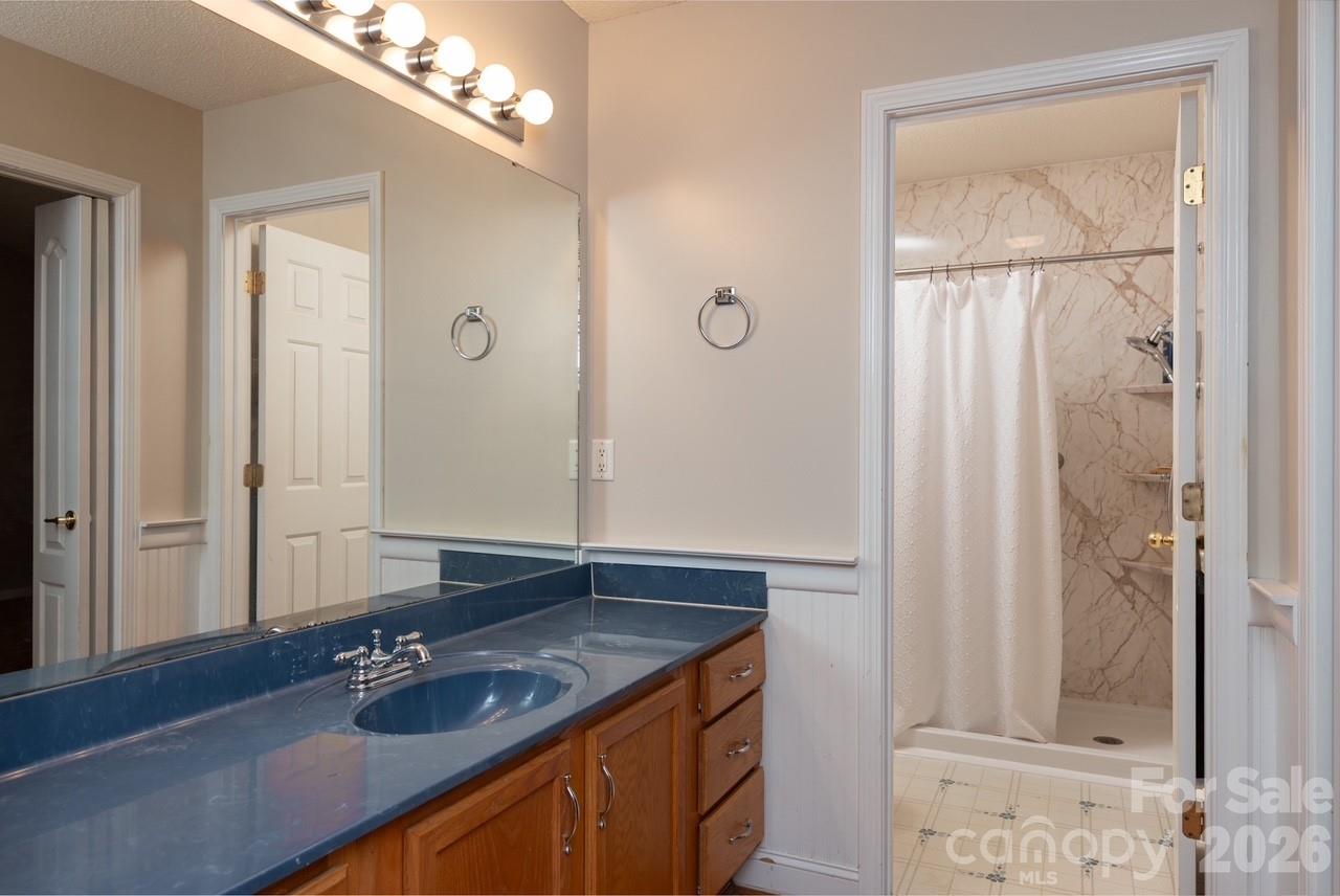 Anchors Landing - Residential