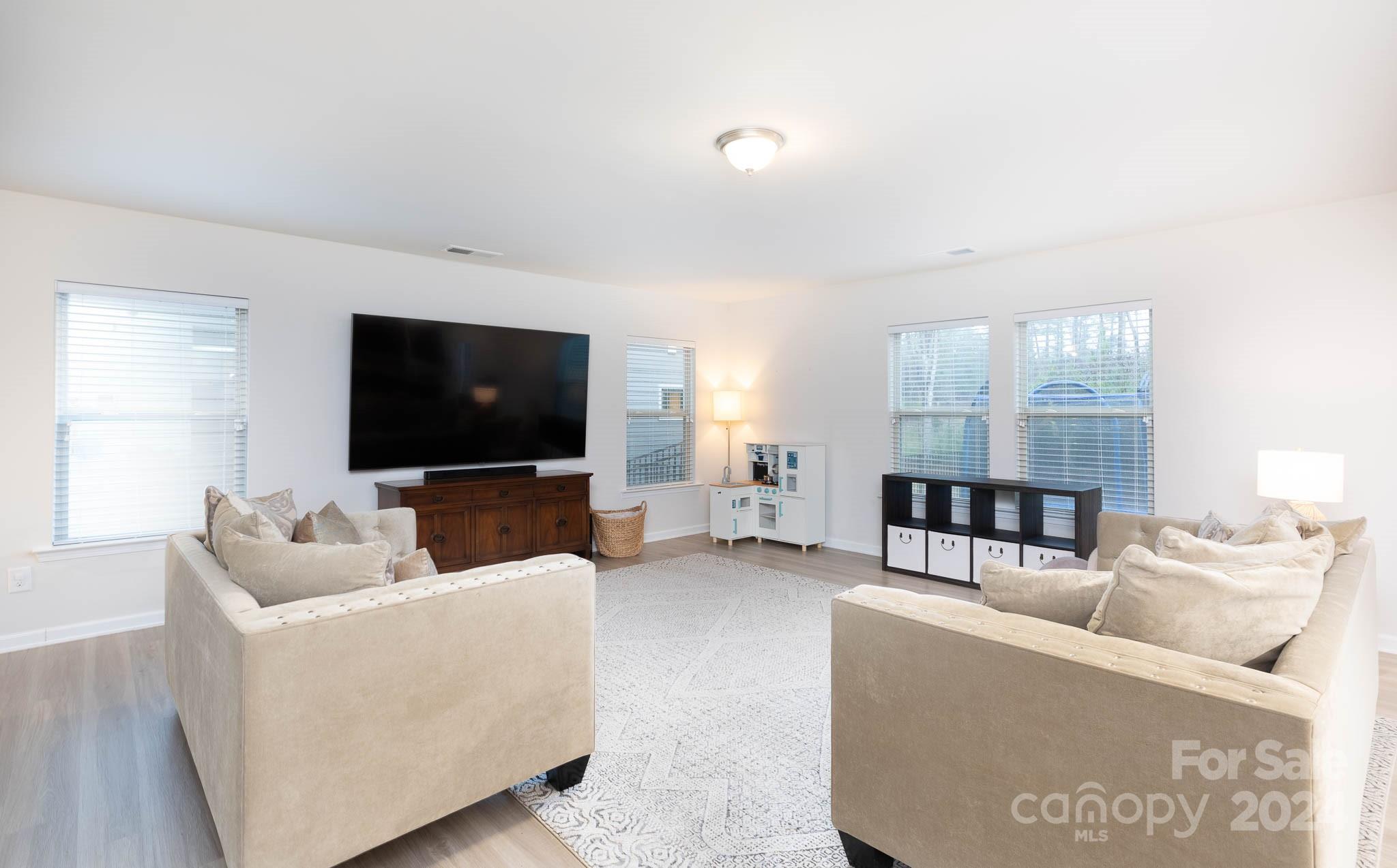 Rhyne Estates - Residential
