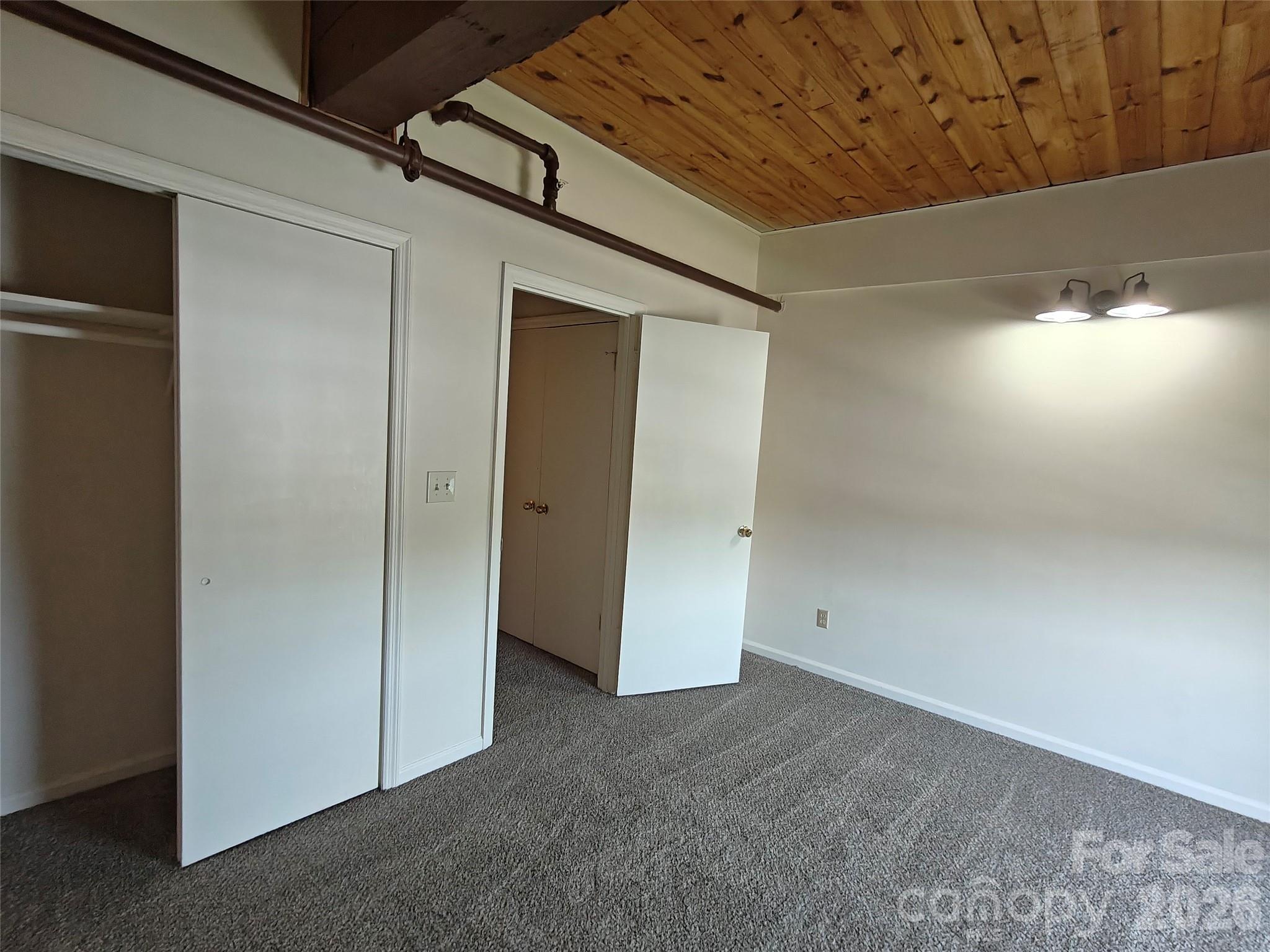Locke Mill Plaza - Residential