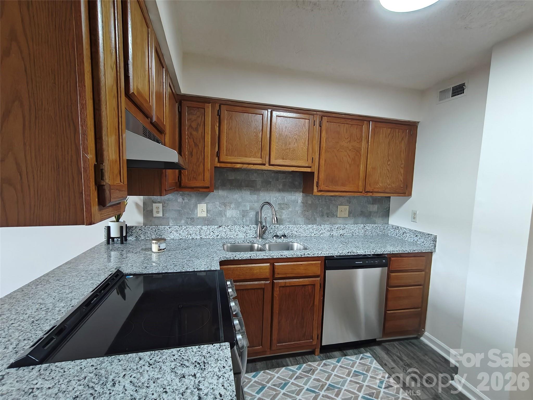 Locke Mill Plaza - Residential