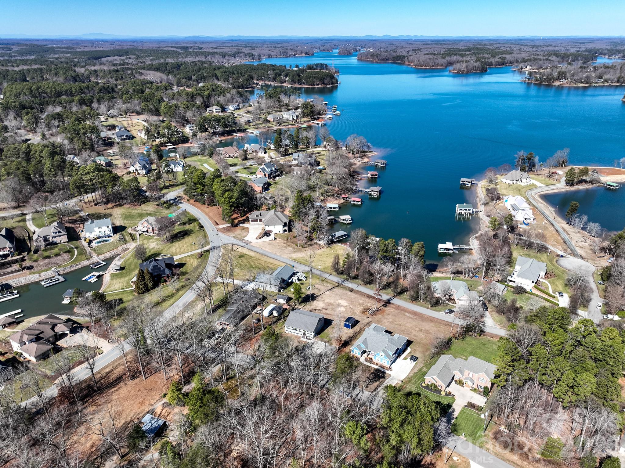 Island Point - Residential
