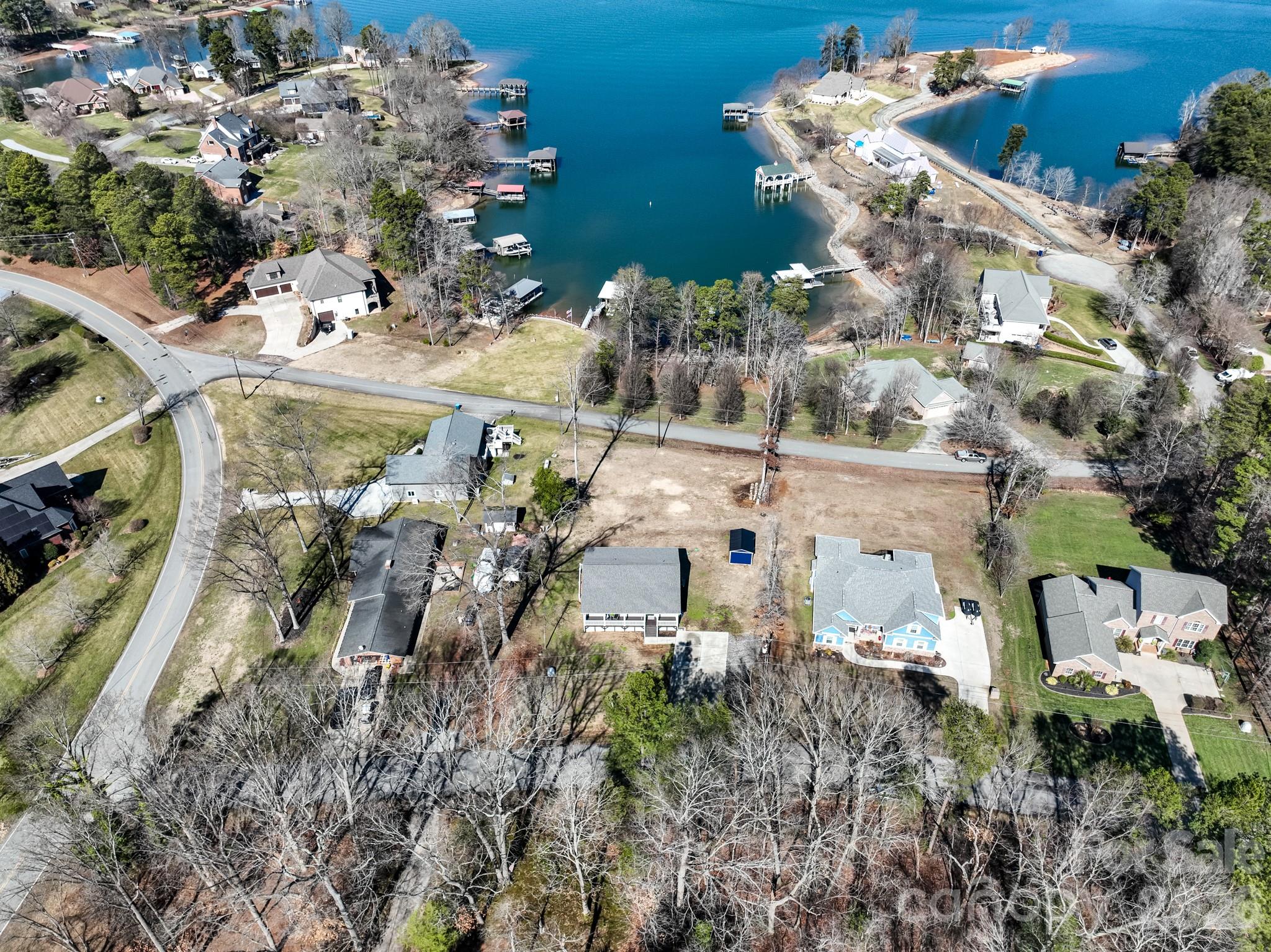 Island Point - Residential