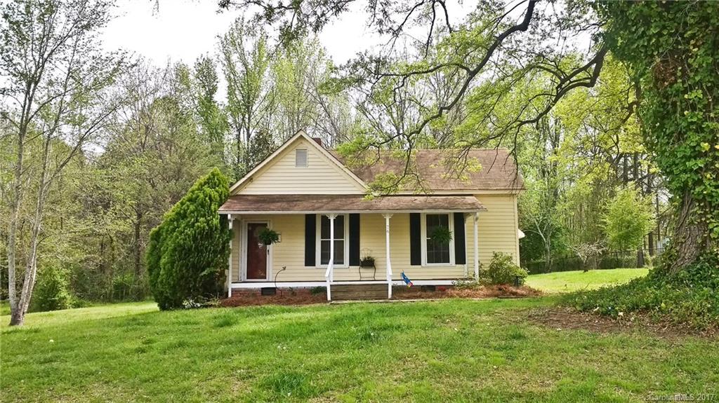 Don't miss out on this newly renovated, spacious bungalow surrounded by fairytale-like trees on a quiet cul-de-sac street! Enjoy a quiet evening relaxing on the rocking chair front porch or enjoying the large backyard. The high ceilings and preserved original hardwood floors give this home just the charm you're looking for! Home being sold AS-IS, seller to make no repairs.