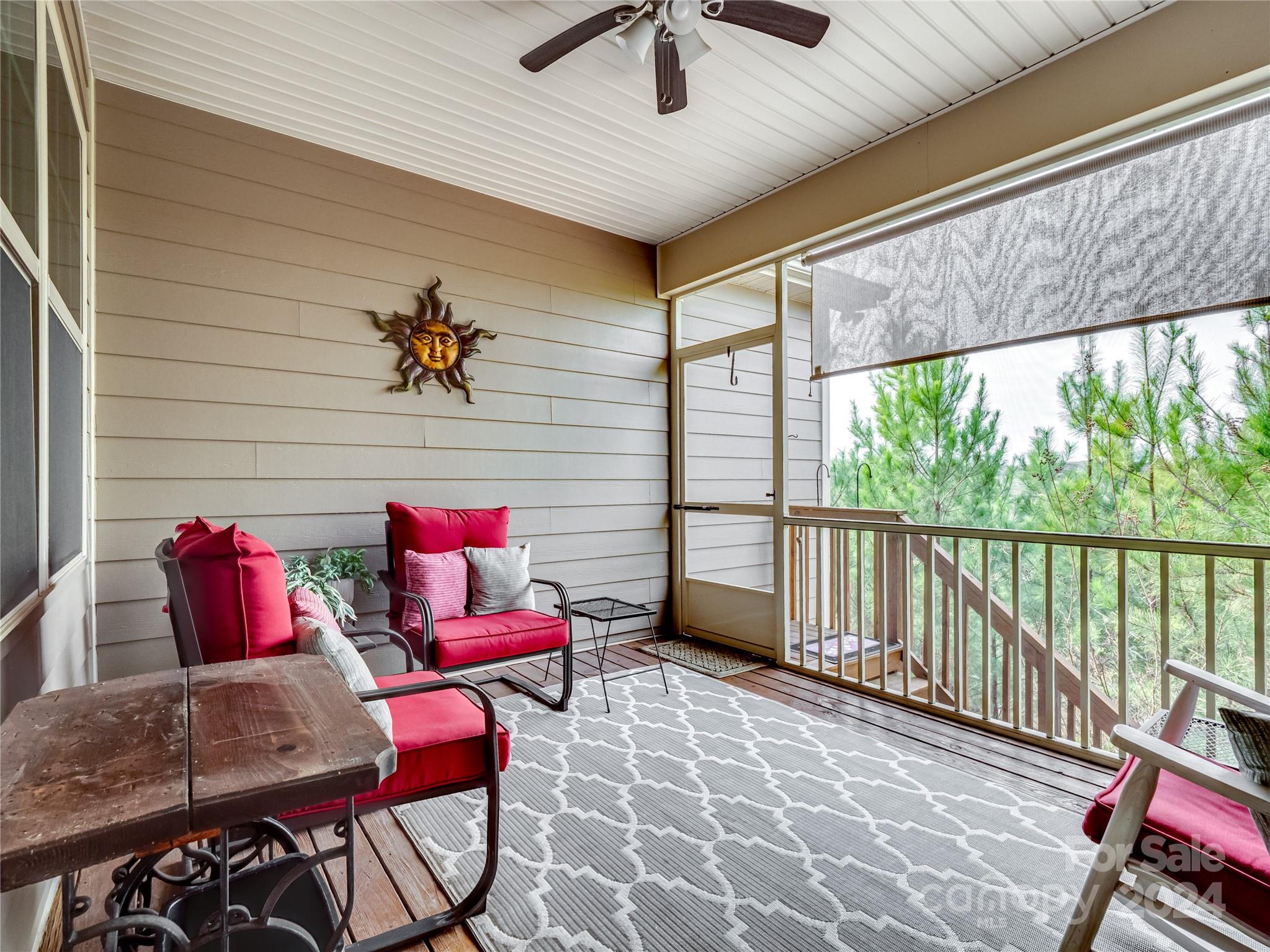 Summerhouse at Paddlers Cove - Residential