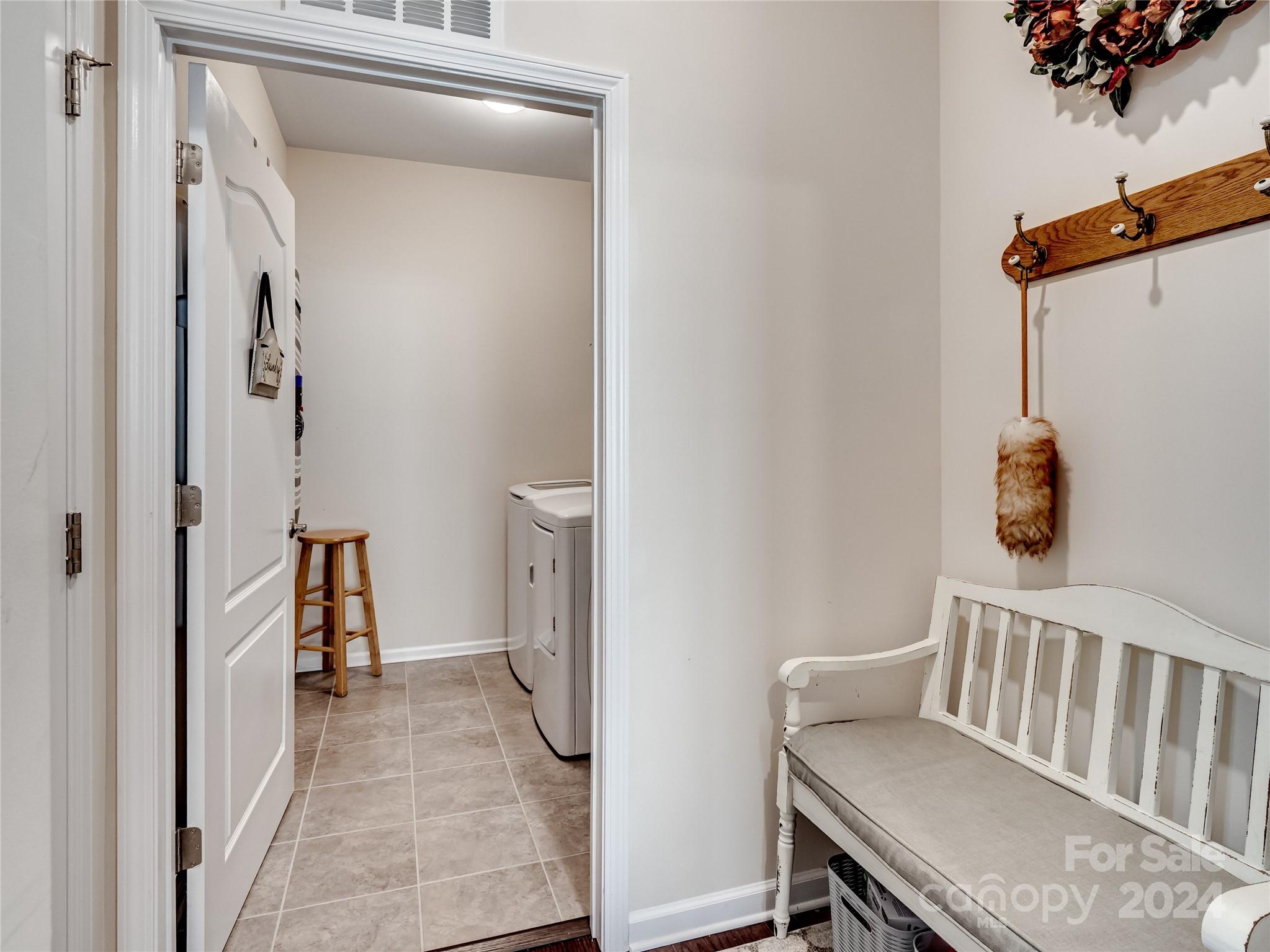 Summerhouse at Paddlers Cove - Residential