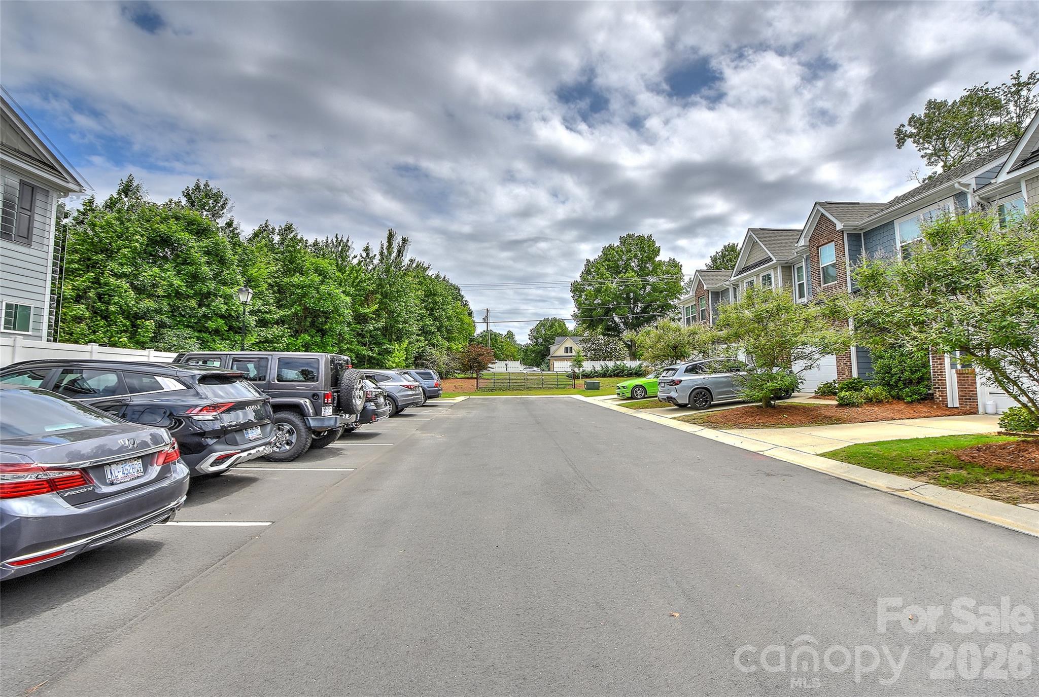 The Townhomes at McKee Glen - Residential
