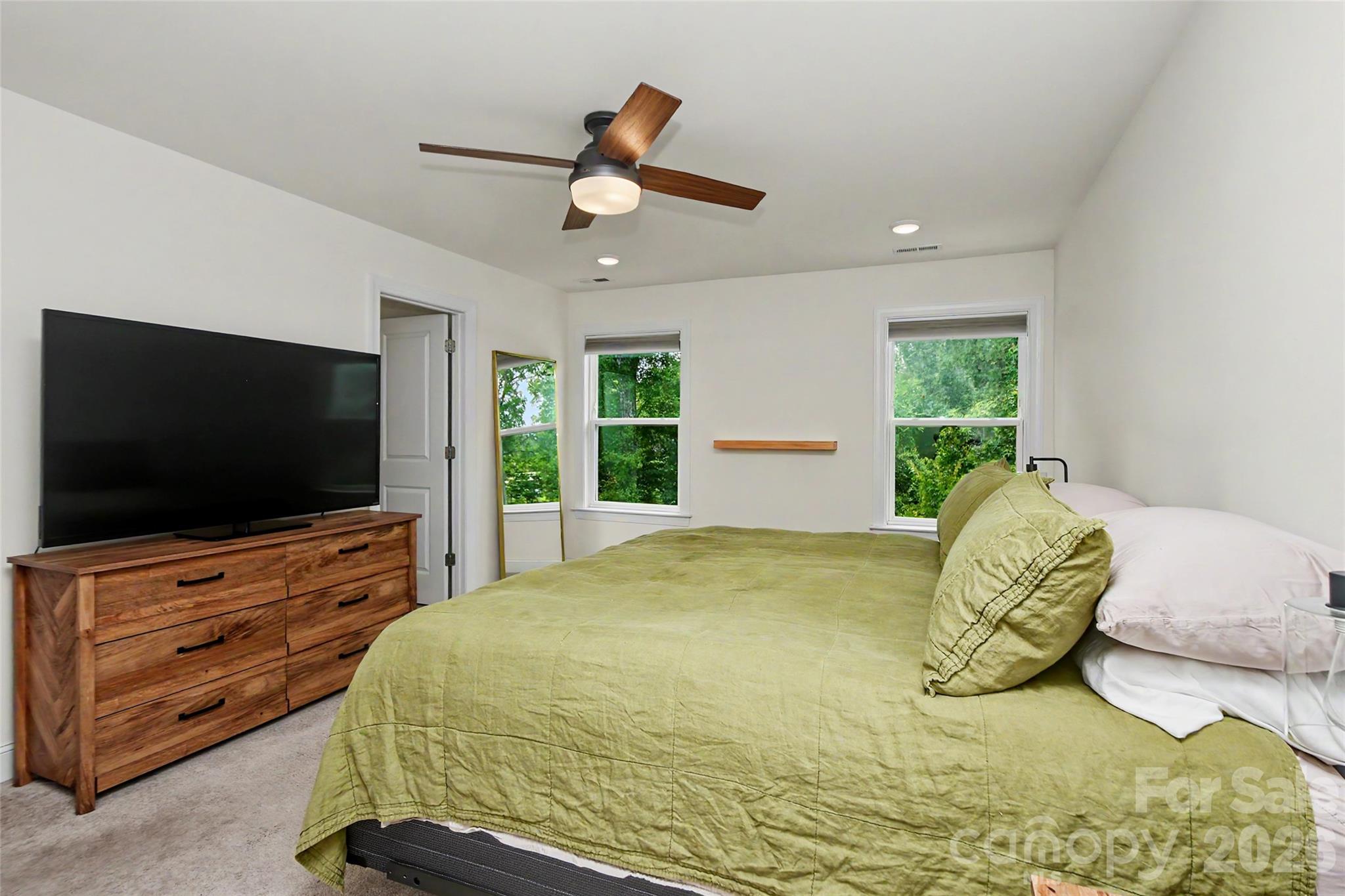 The Townhomes at McKee Glen - Residential